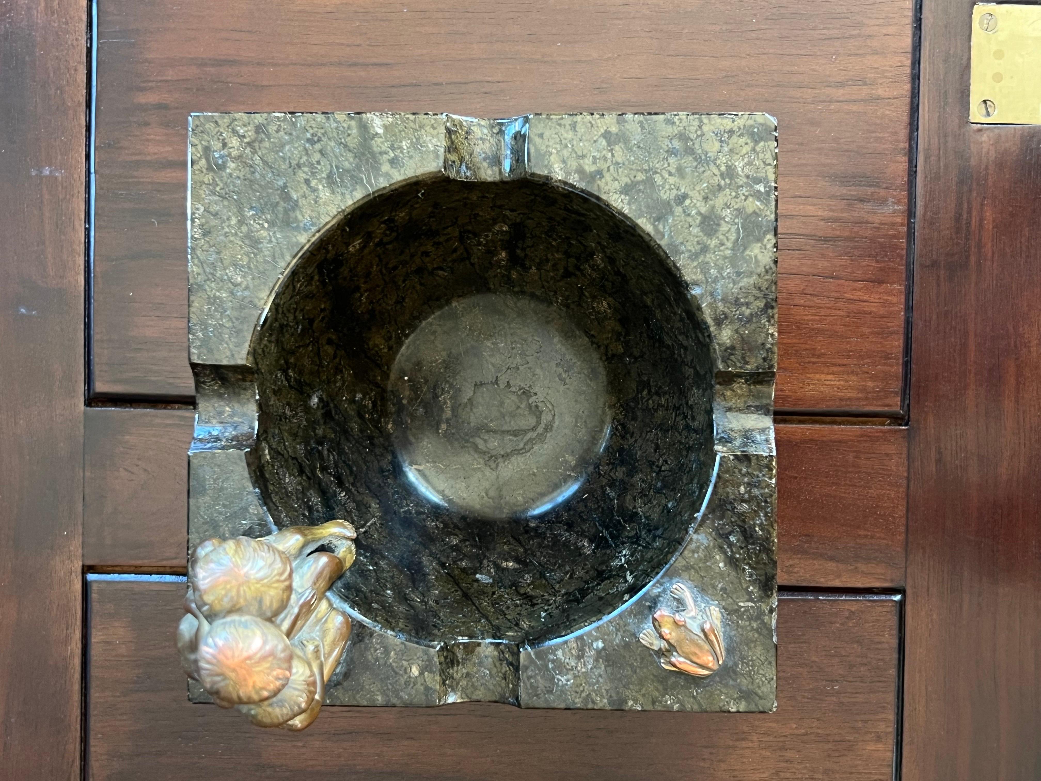 Hand-Crafted 20th French Stone Ashtray Decorated with a Sculpture of Kids Watching a Frog For Sale