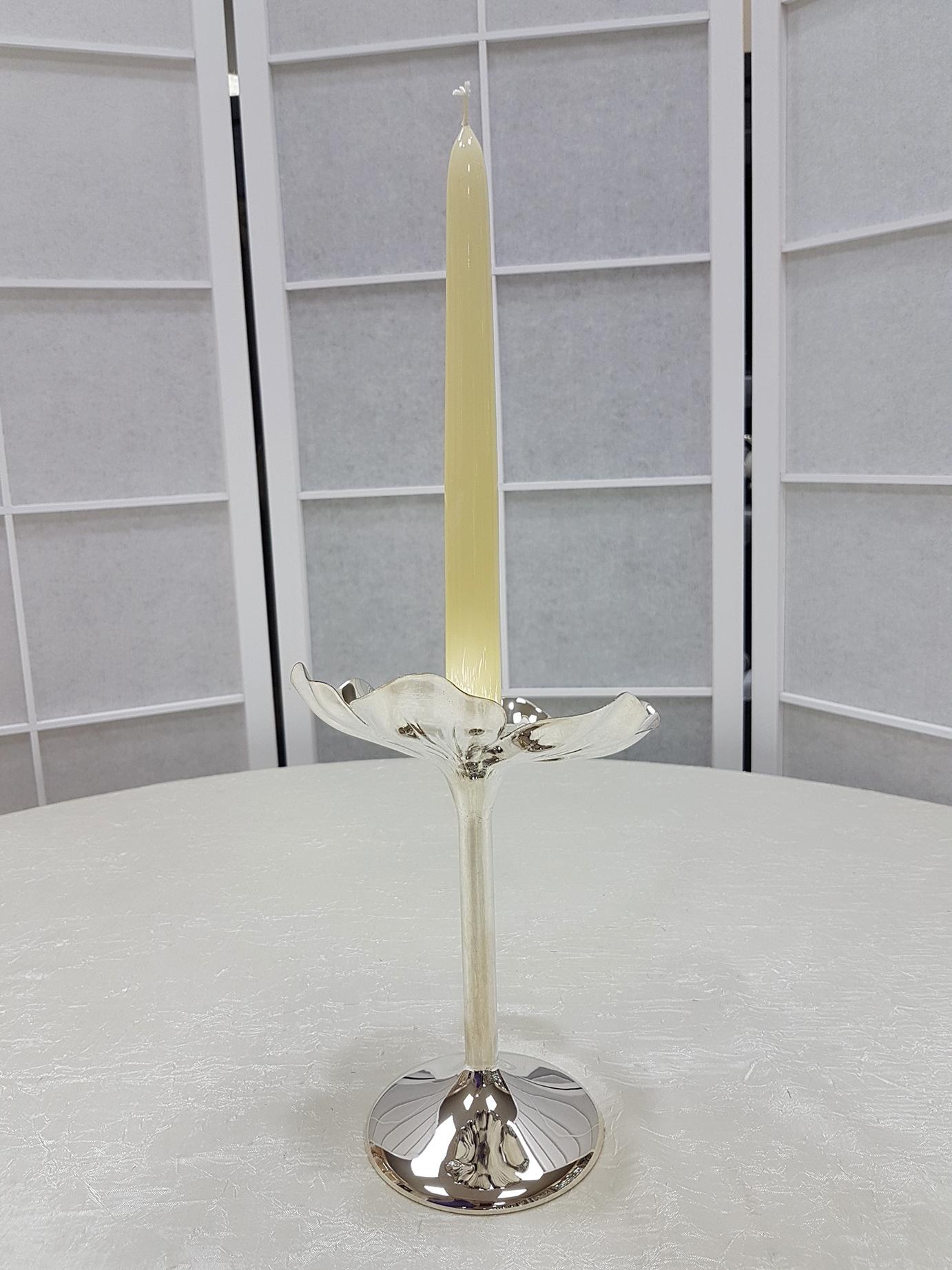 20th Century Italian Silver 800 Candlestick Flower Shape For Sale 2