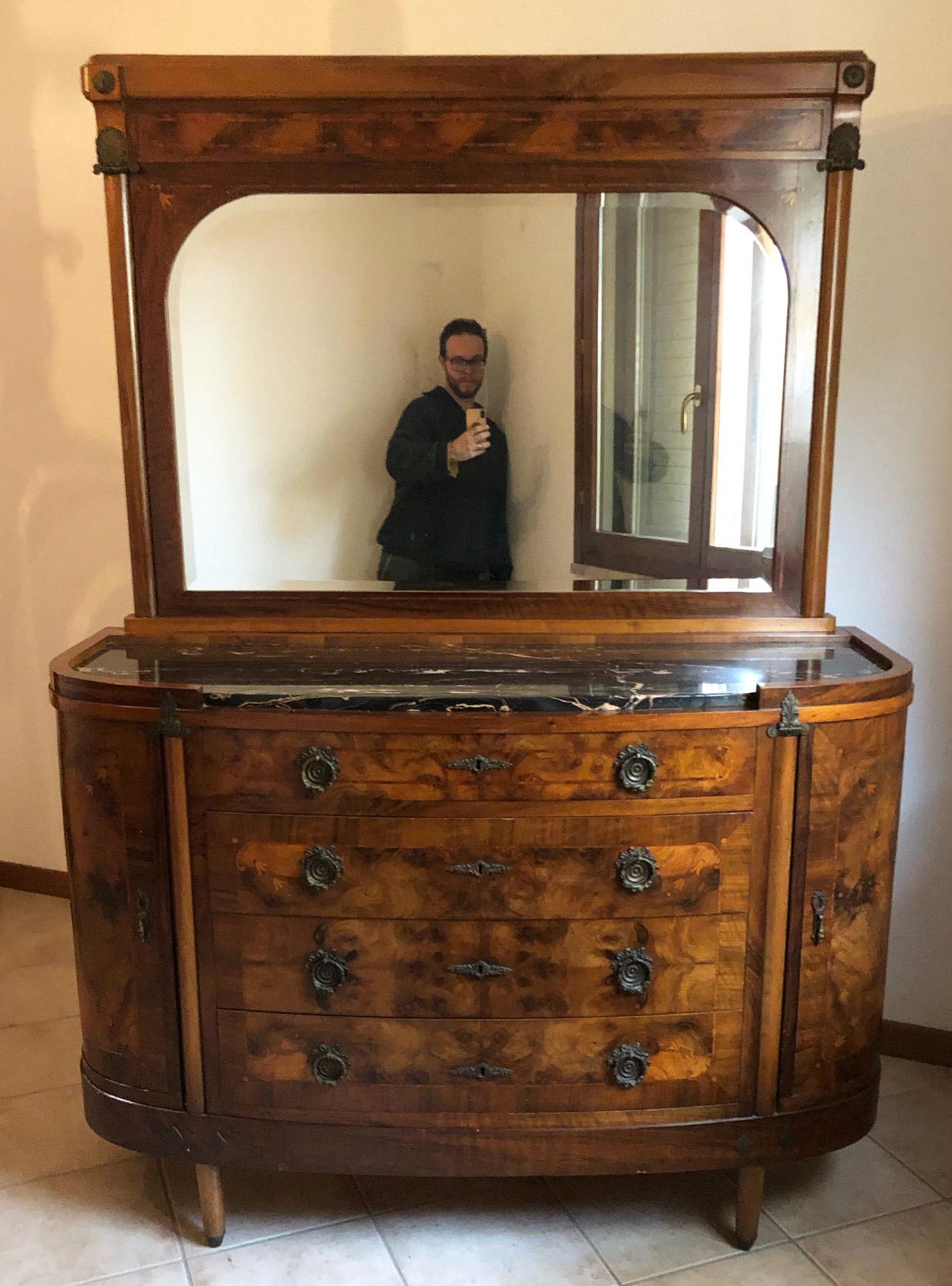 20th Italian Chest of Drawers Mirror, Walnut, Portoro Marble In Good Condition For Sale In Buggiano, IT
