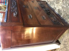 XX Cómoda italiana con espejo de estilo art nouveau