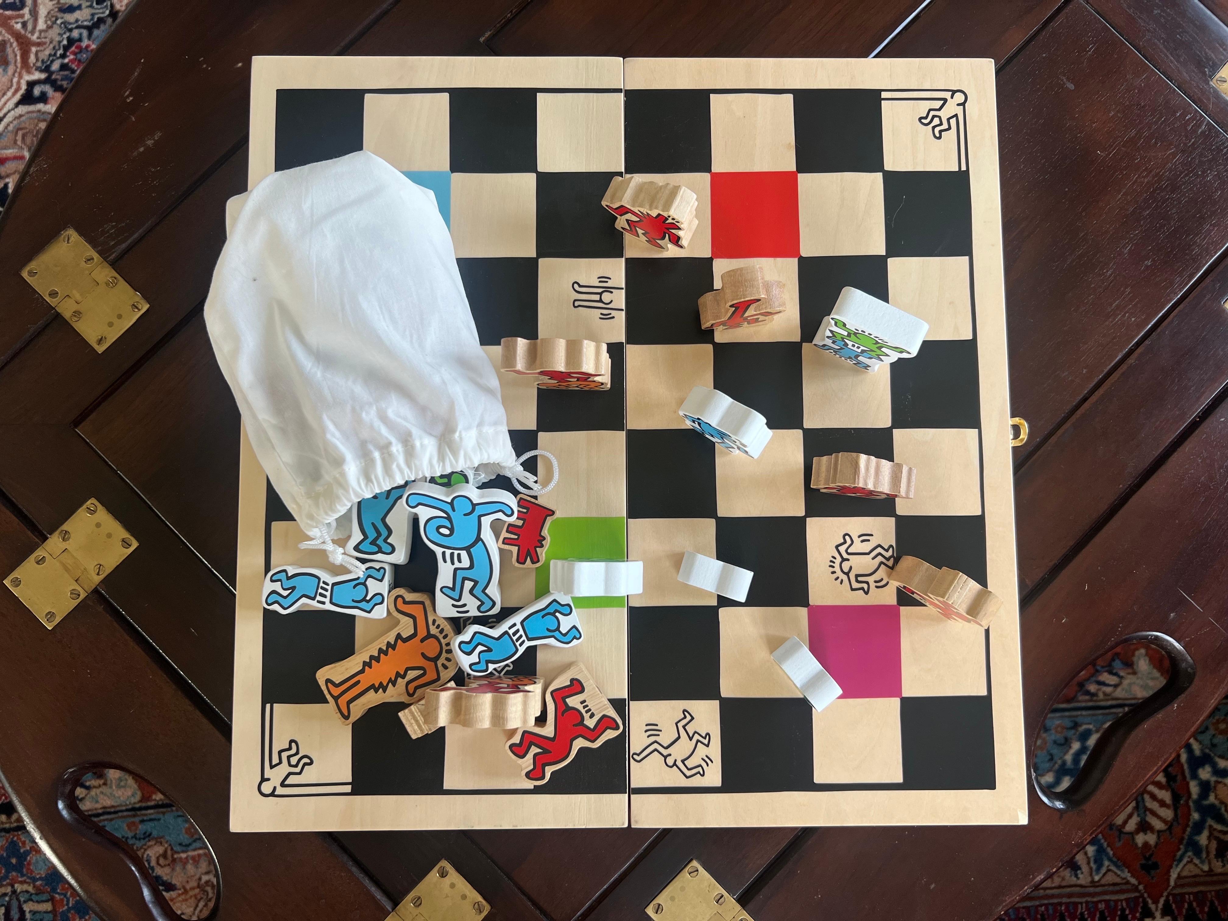 Here is a great limited edition chess set Inspired by the works of American Artist Keith Haring. Dazzle your opponent with the unique board and pieces, and add a real statement to your home decor by displaying this set proudly on your coffee table,