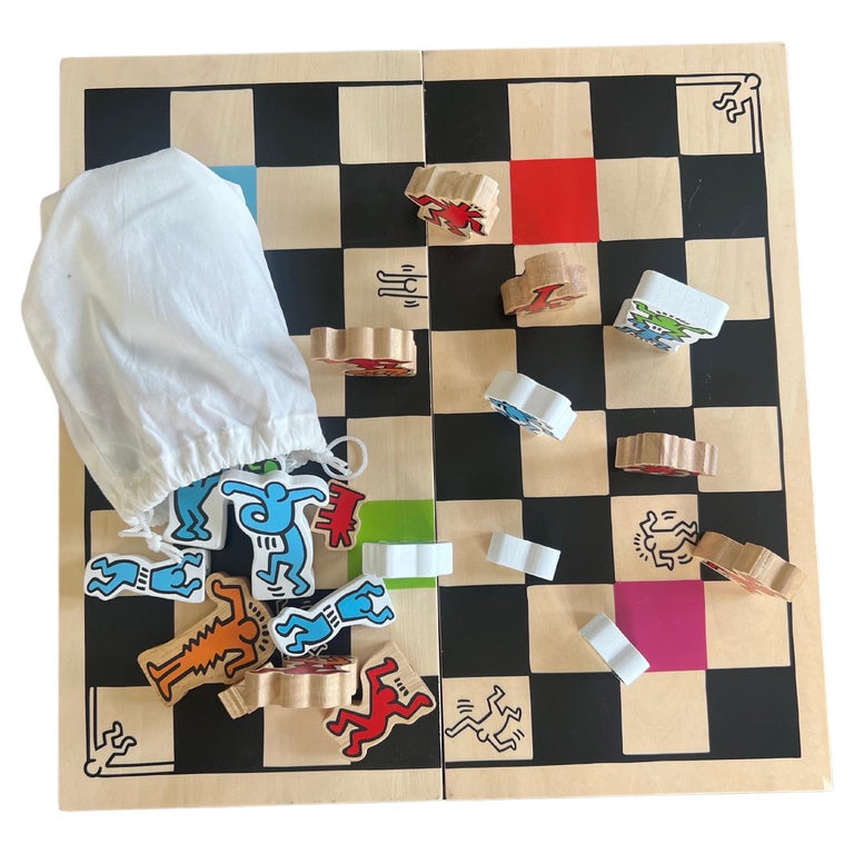 La Colección de papá: KEITH HARING COLORFULL CHESS SET La Colección de papá: KEITH HARING COLORFULL CHESS SET