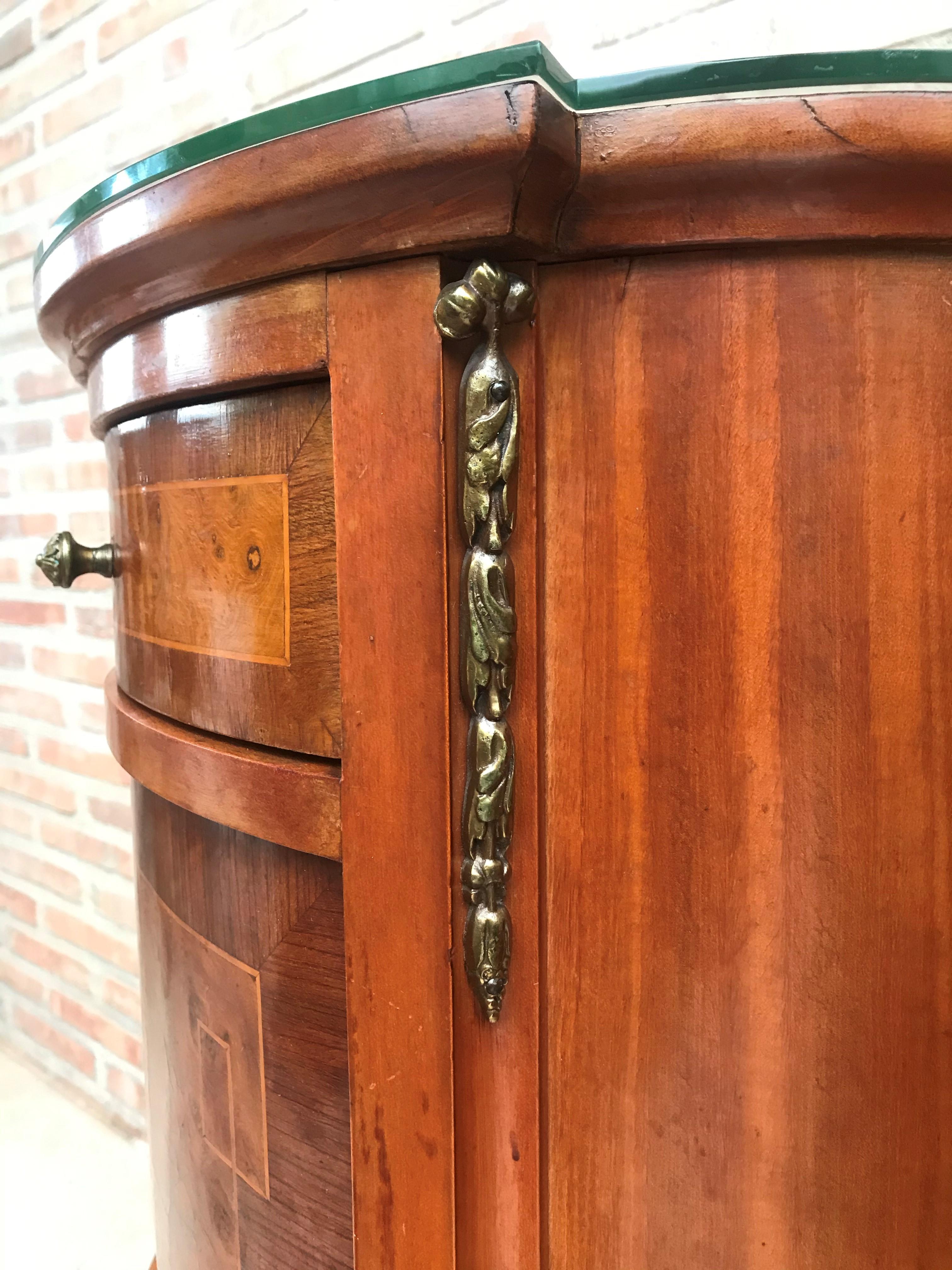 20th Louis XVI Style Marquetry Nightstands with Metal and Mirror Crest, a Pair For Sale 2