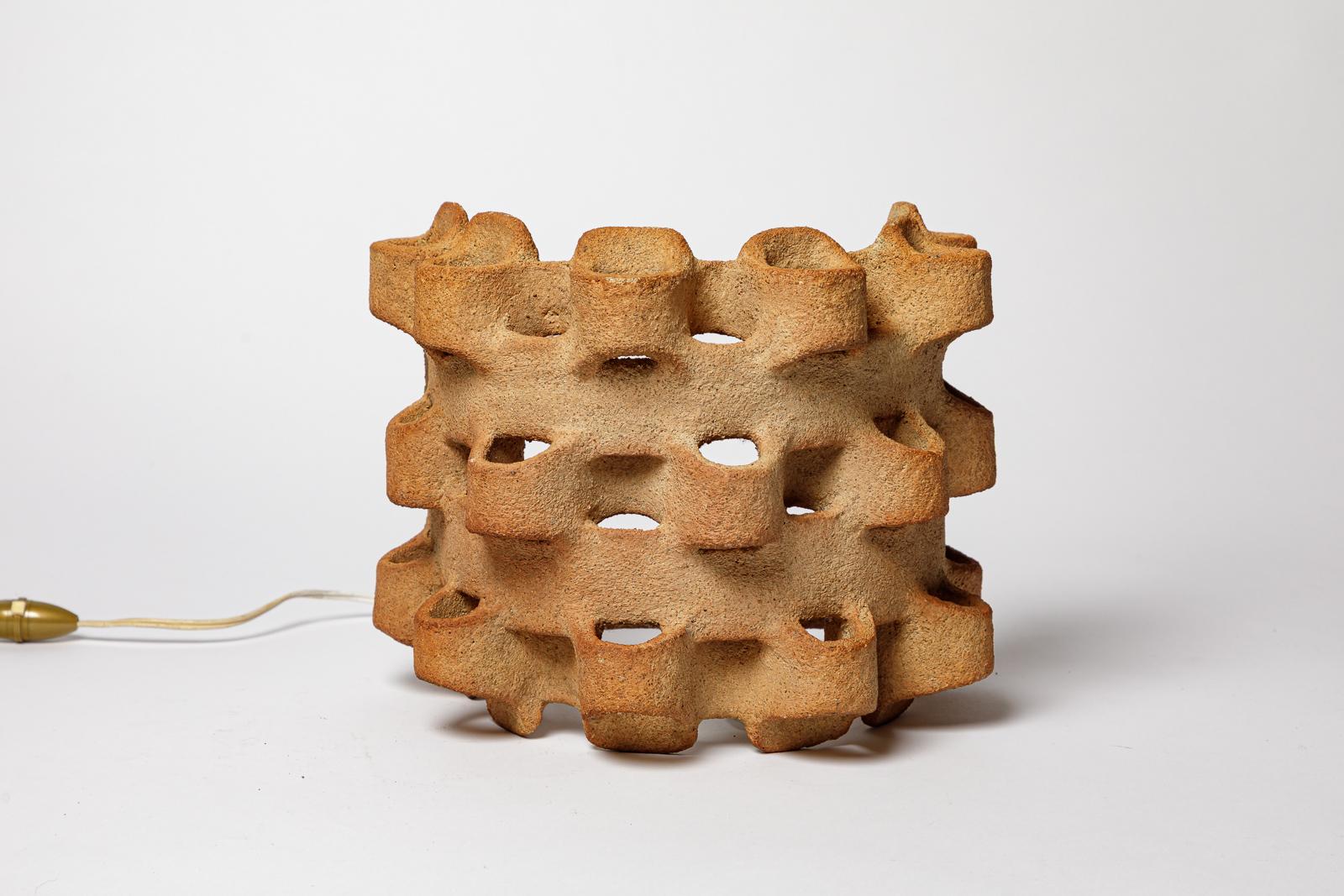 20th mid-century design sonteware ceramic wall light sonce att. to Guy Bareff In Excellent Condition For Sale In Neuilly-en- sancerre, FR