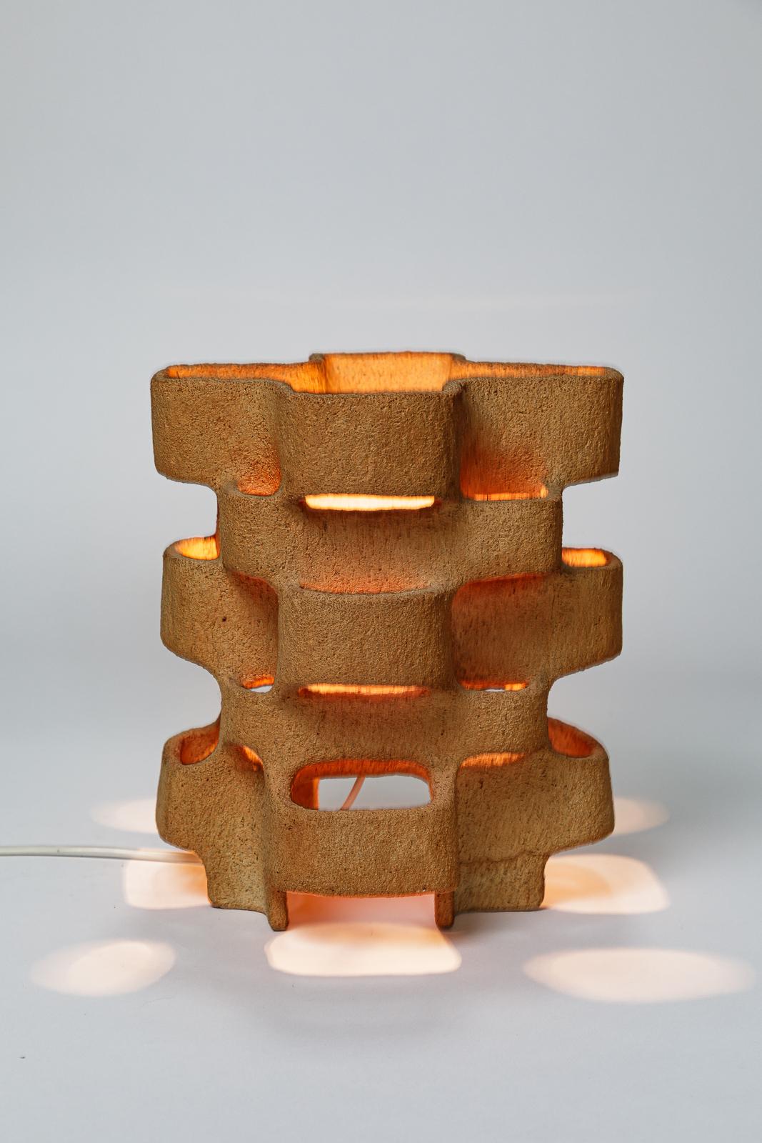 20th mid-century design stoneware ceramic table lamp att. to Guy Bareff 1970 For Sale 1