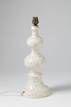 Mid-20th Century White Ceramic Table Lamp circa 1970 French Design