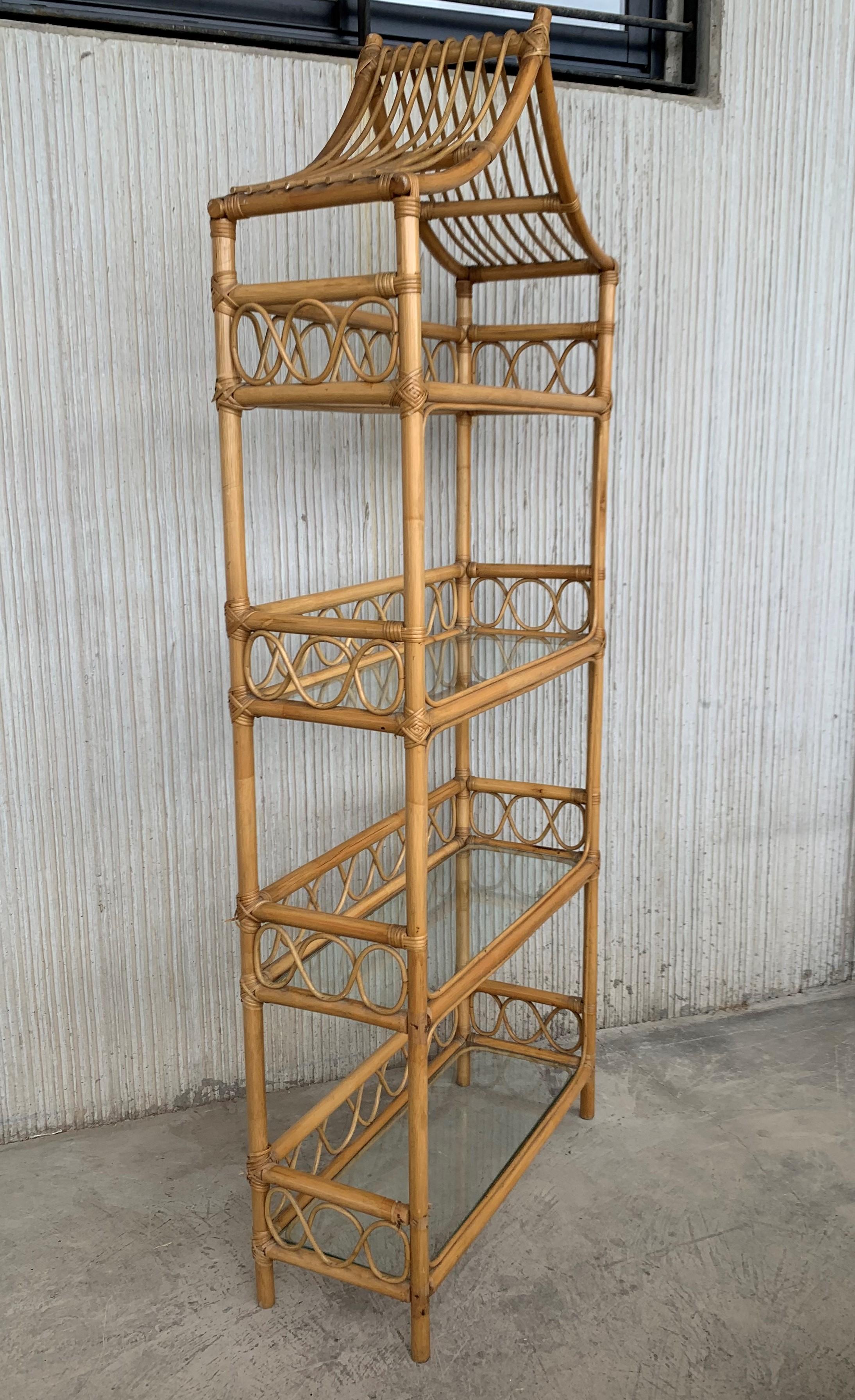 Mid-Century Modern 20th Midcentury Bamboo and Glass Étagère, Pagoda Style. Four Shelves