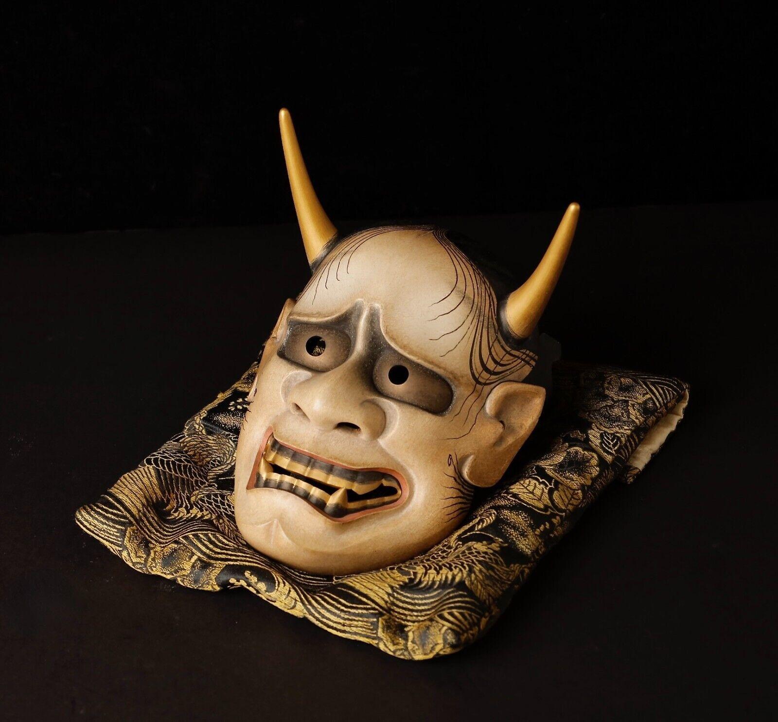 20th Noh Hanya Mask depicting jealous Female Demon. Signed by Kagei For Sale 7