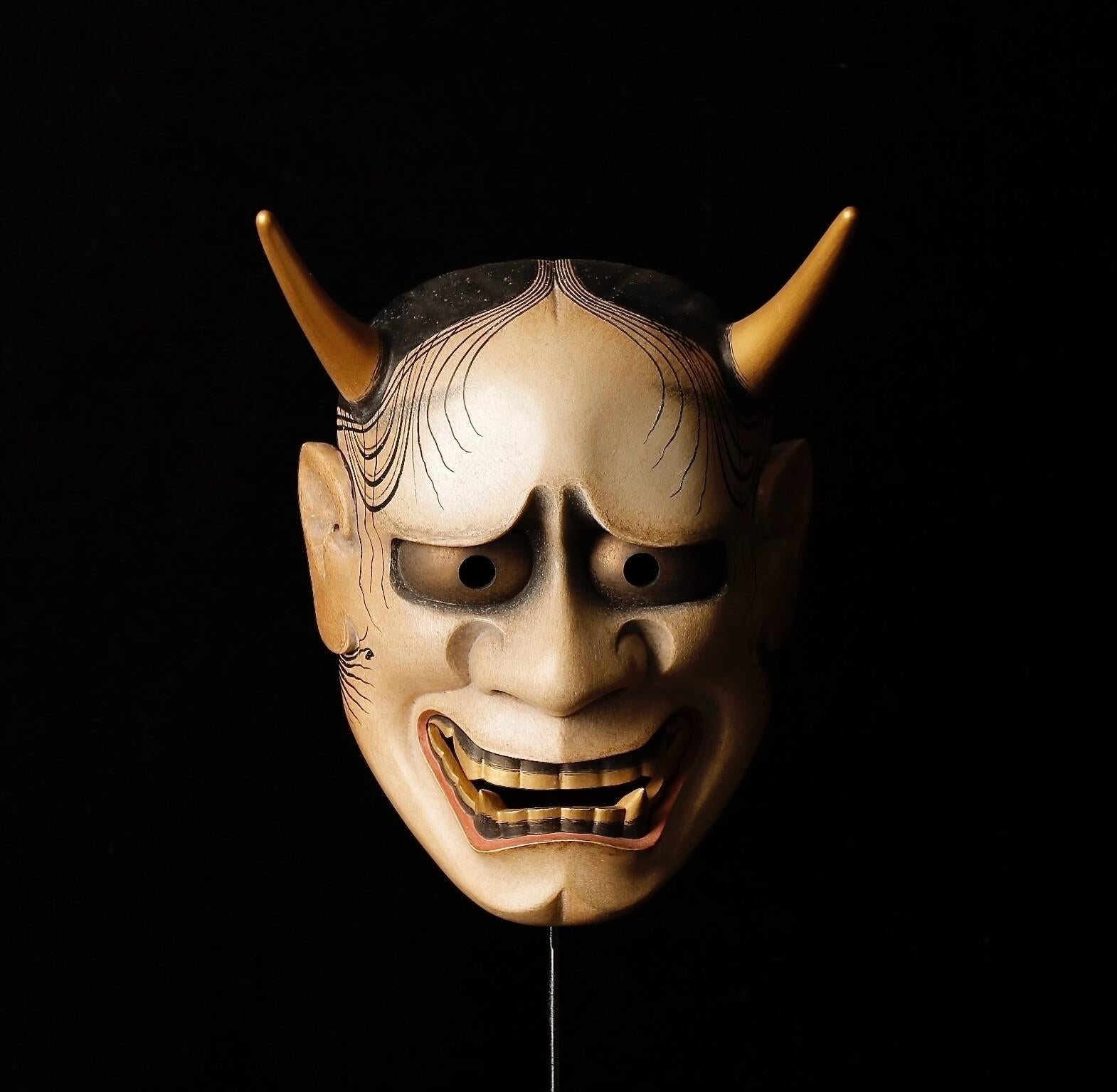 Showa 20th Noh Hanya Mask depicting jealous Female Demon. Signed by Kagei For Sale