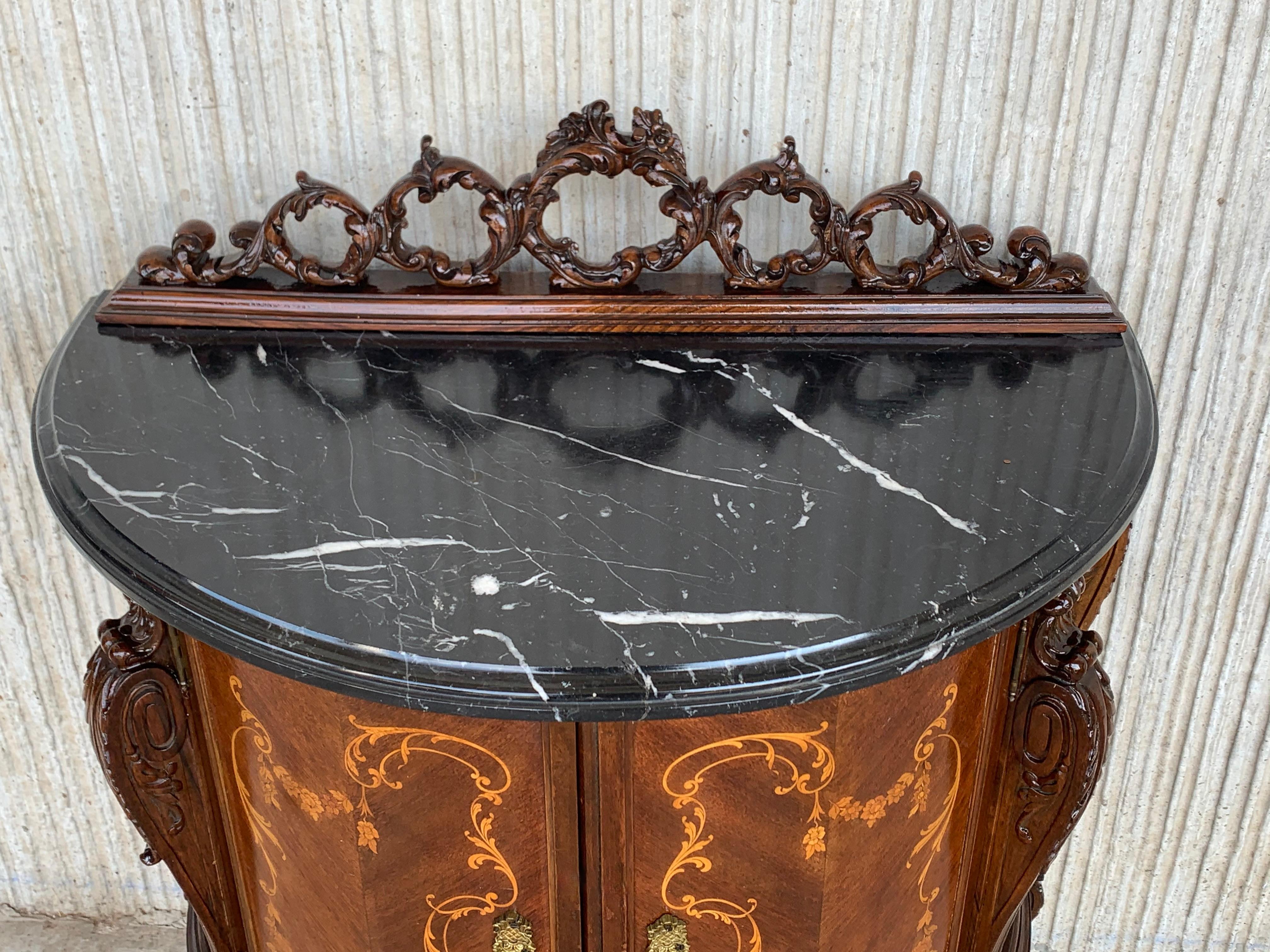 Pair of Carved and Marquetry Nightstands with Two Doors and Hidden Drawer For Sale 1