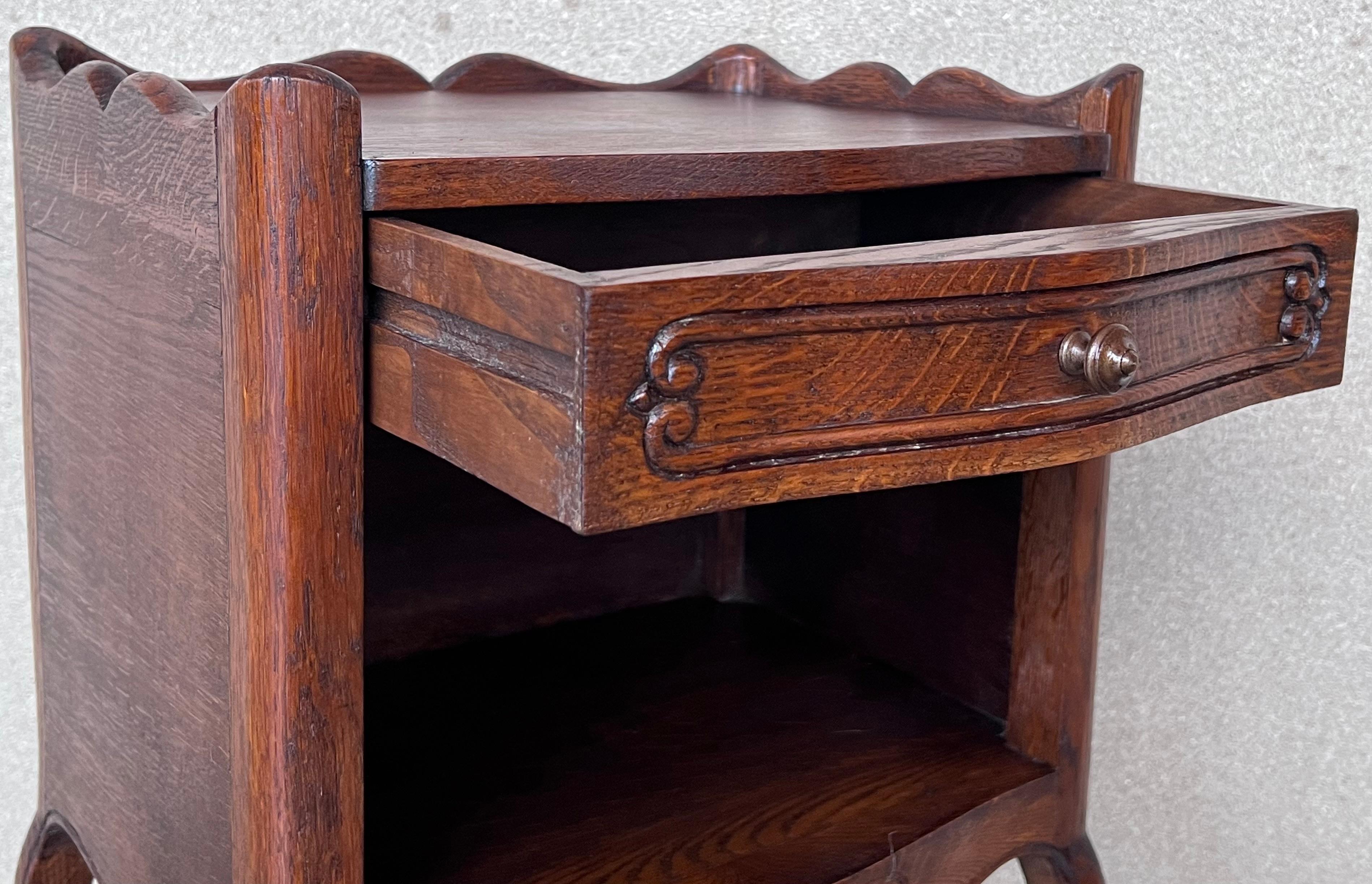 20th Pair of Dark Walnut  Nightstands Tables with Drawer and Open Shelf For Sale 3