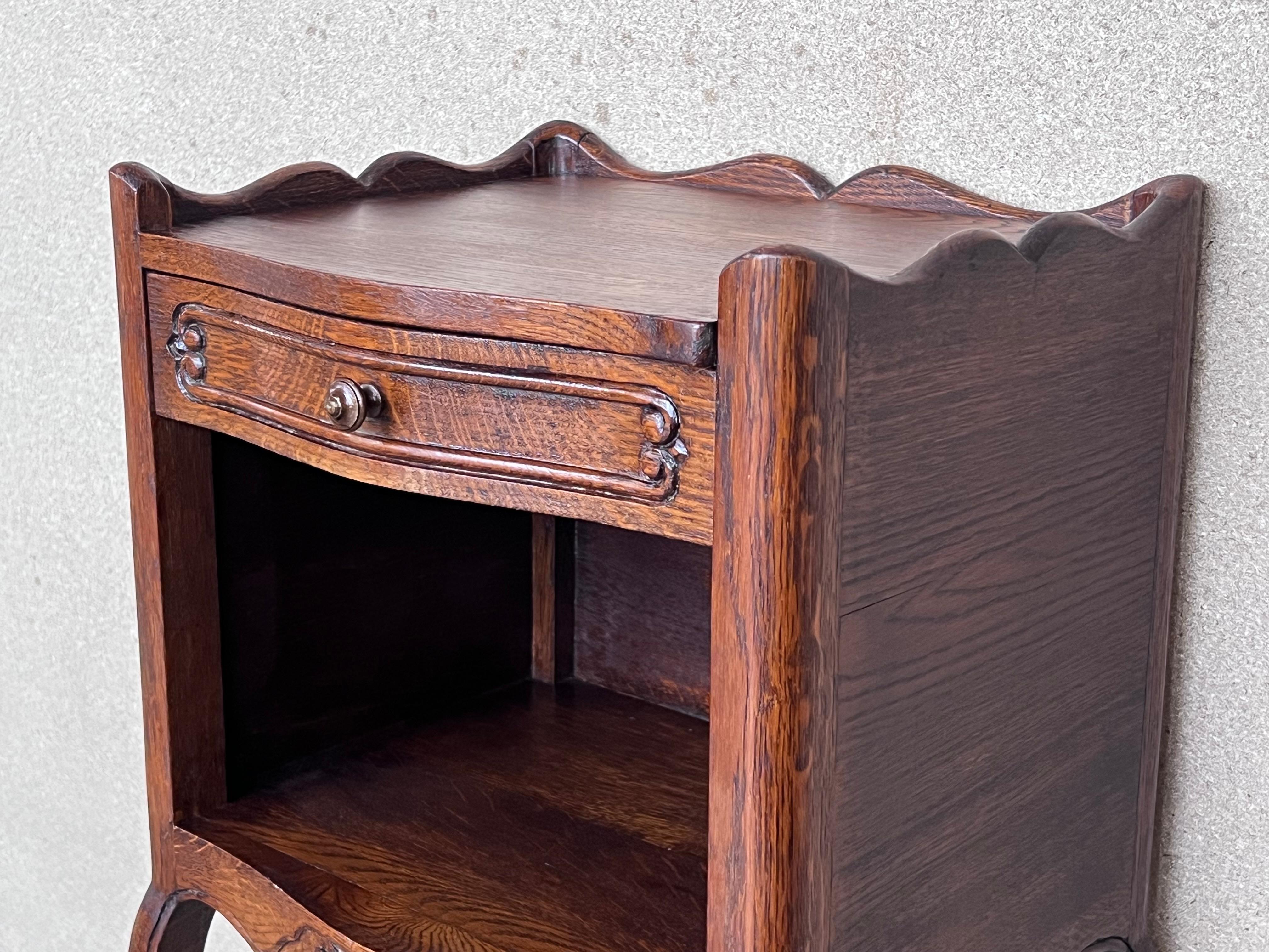 20th Century 20th Pair of Dark Walnut  Nightstands Tables with Drawer and Open Shelf For Sale