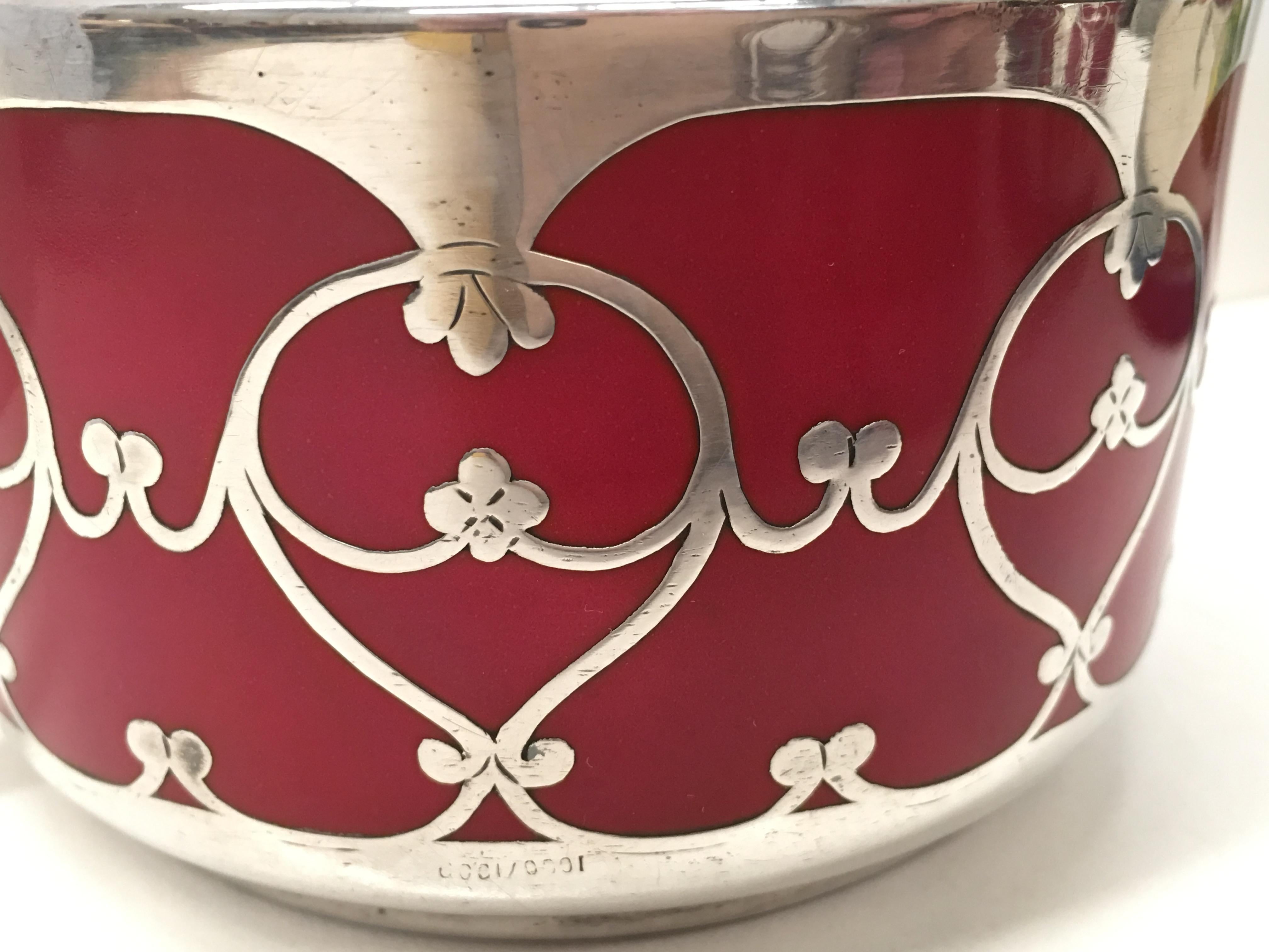 20. Jahrhundert, Paar Hutschenreuther Handled Art Dec-Porzellanbecher mit Silber (Art déco) im Angebot