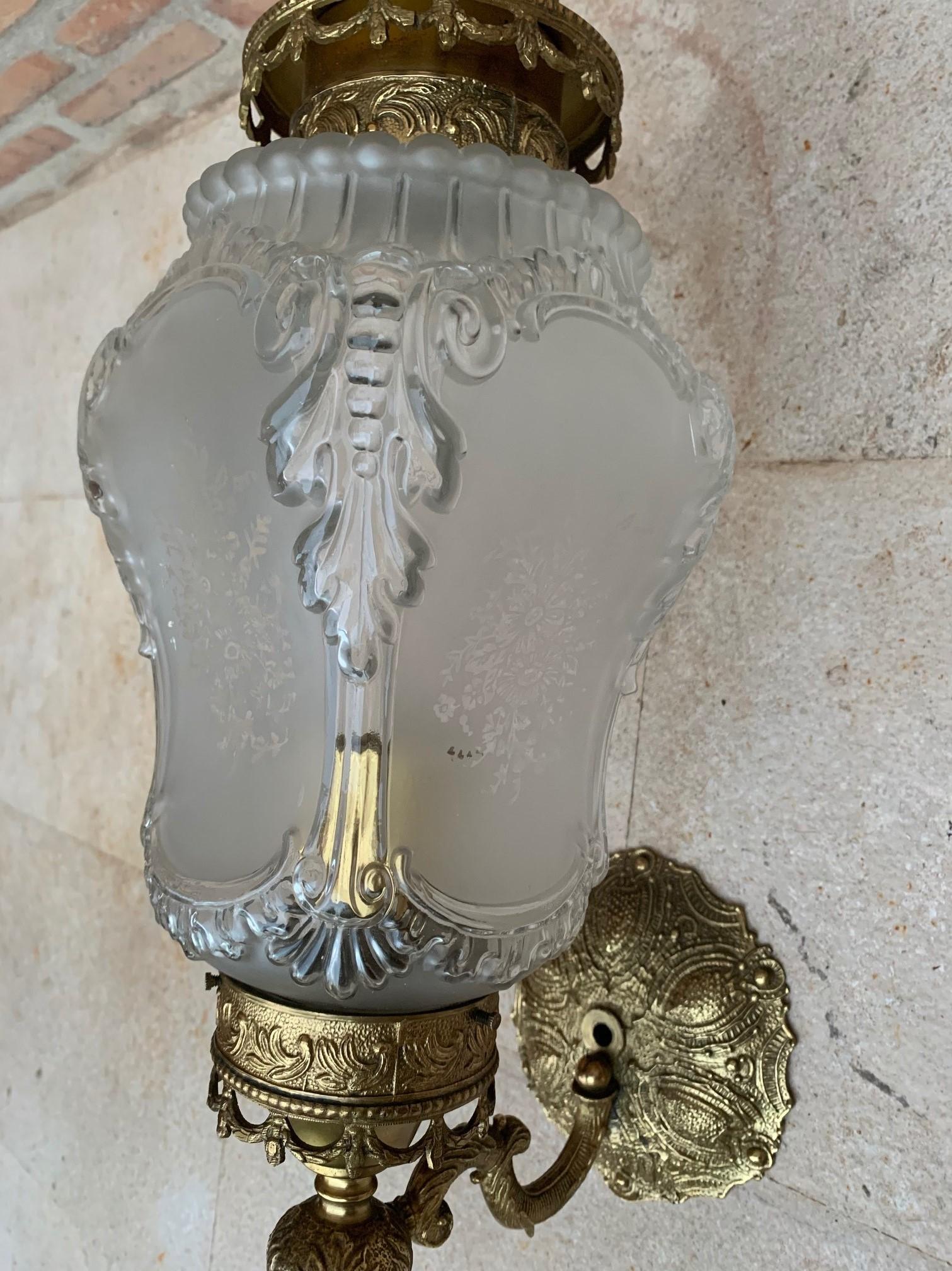 20th Century Pair of Large French Bronze and Glass Sconces For Sale 3