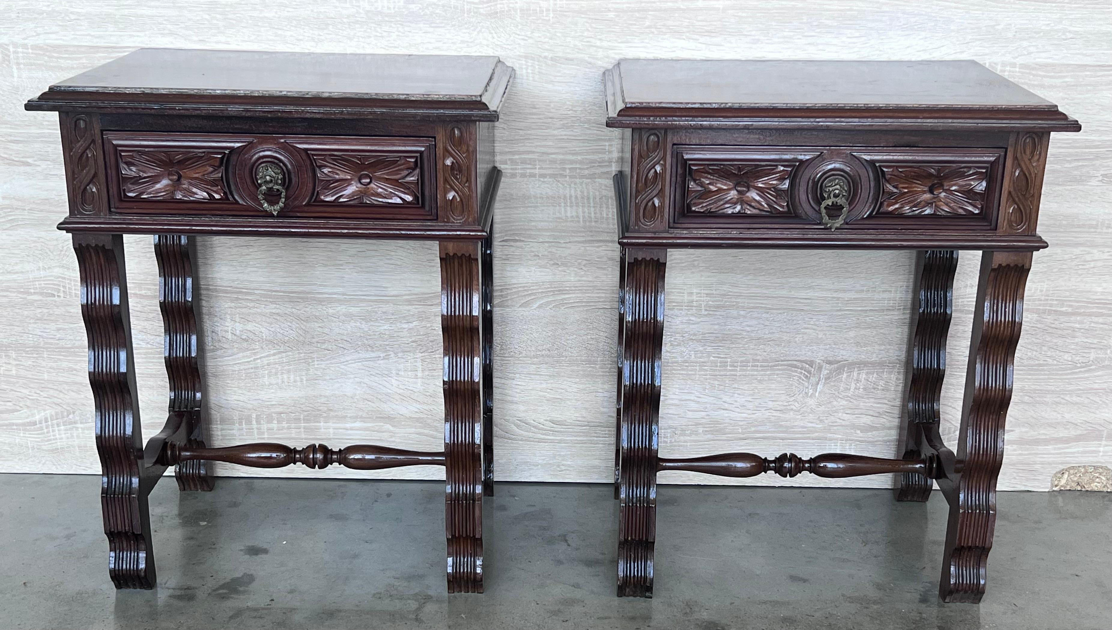 Spanish Colonial 20th Pair of Large Spanish Nightstands or Low Console Tables with Drawer For Sale