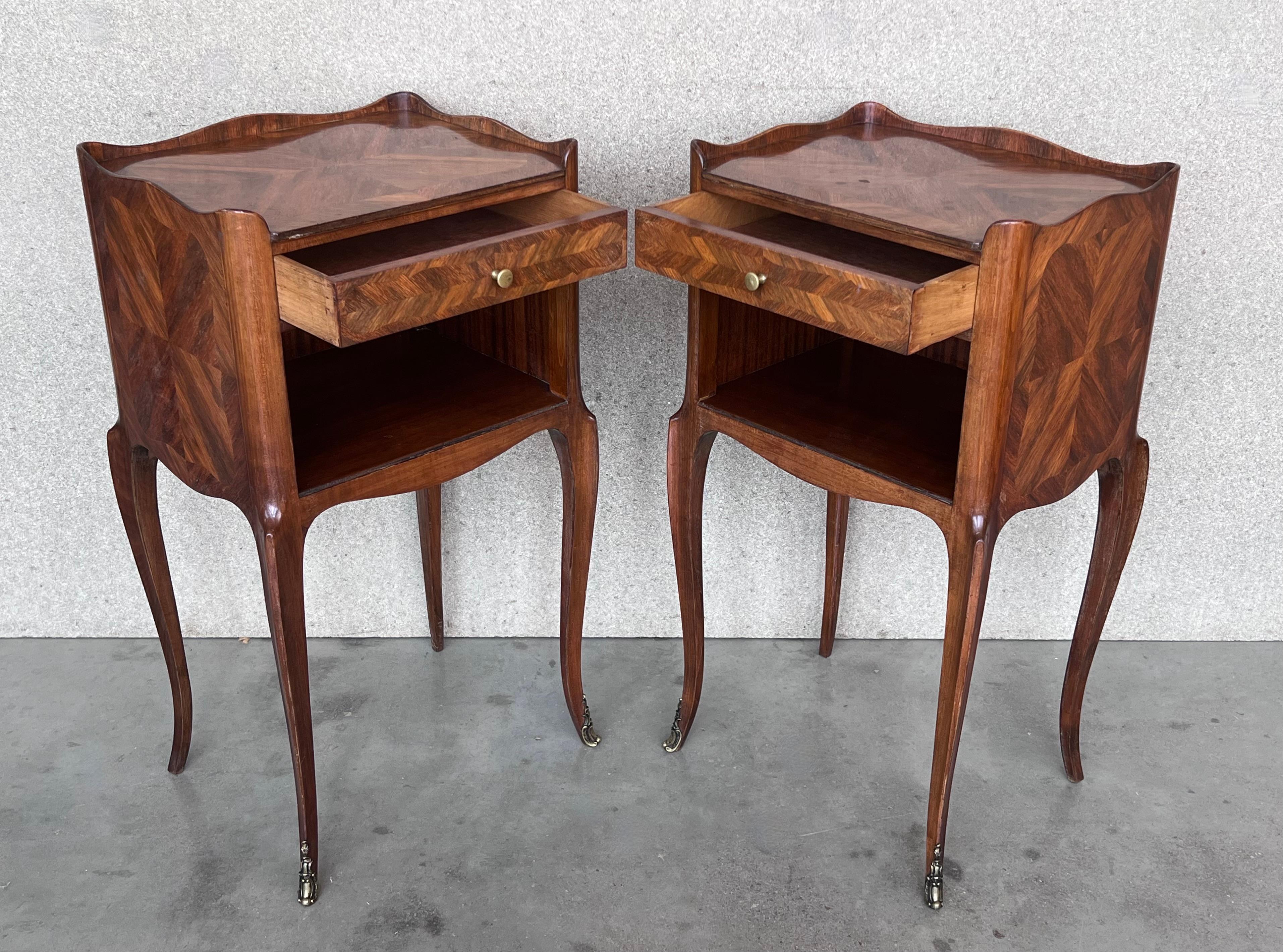 20th Pair of Marquetry Walnut  Nightstands Tables with Drawer and Open Shelf In Good Condition For Sale In Miami, FL