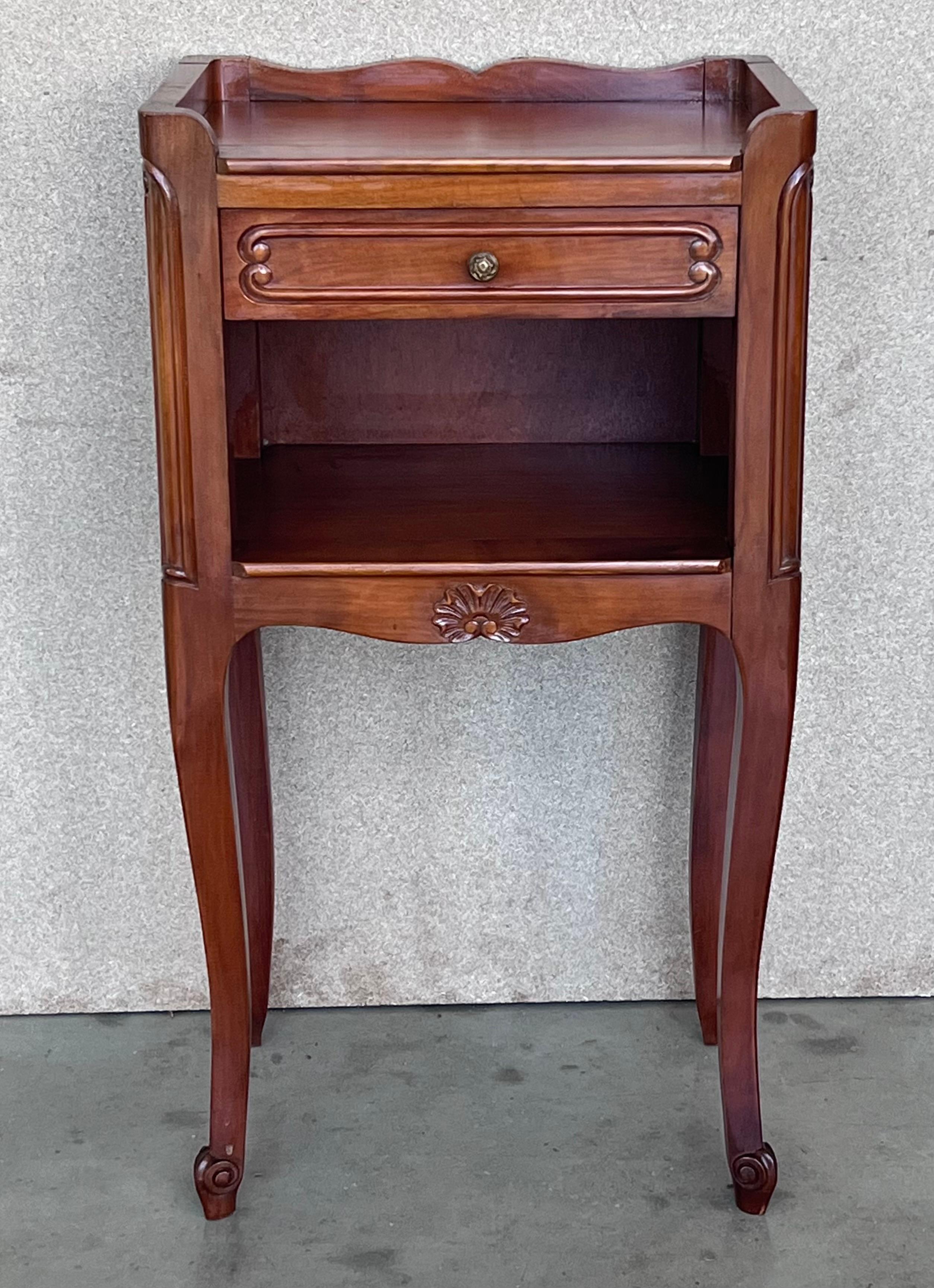 French 20th Pair of Oak Nightstands Tables with Drawer and Open Shelf For Sale