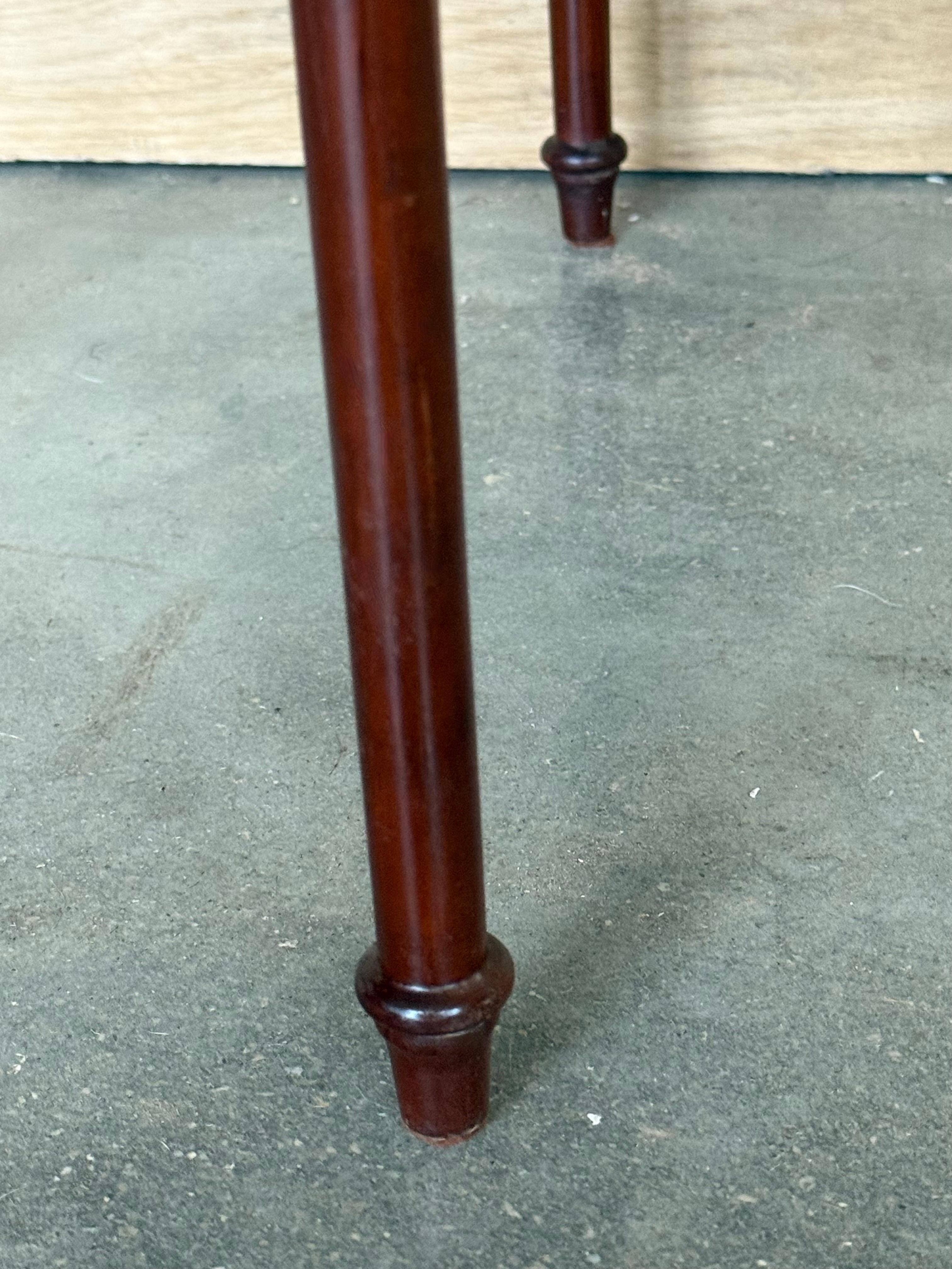 20th Pair of Side or Nightstands Tables with Two Small Drawers & Shelves en vente 8