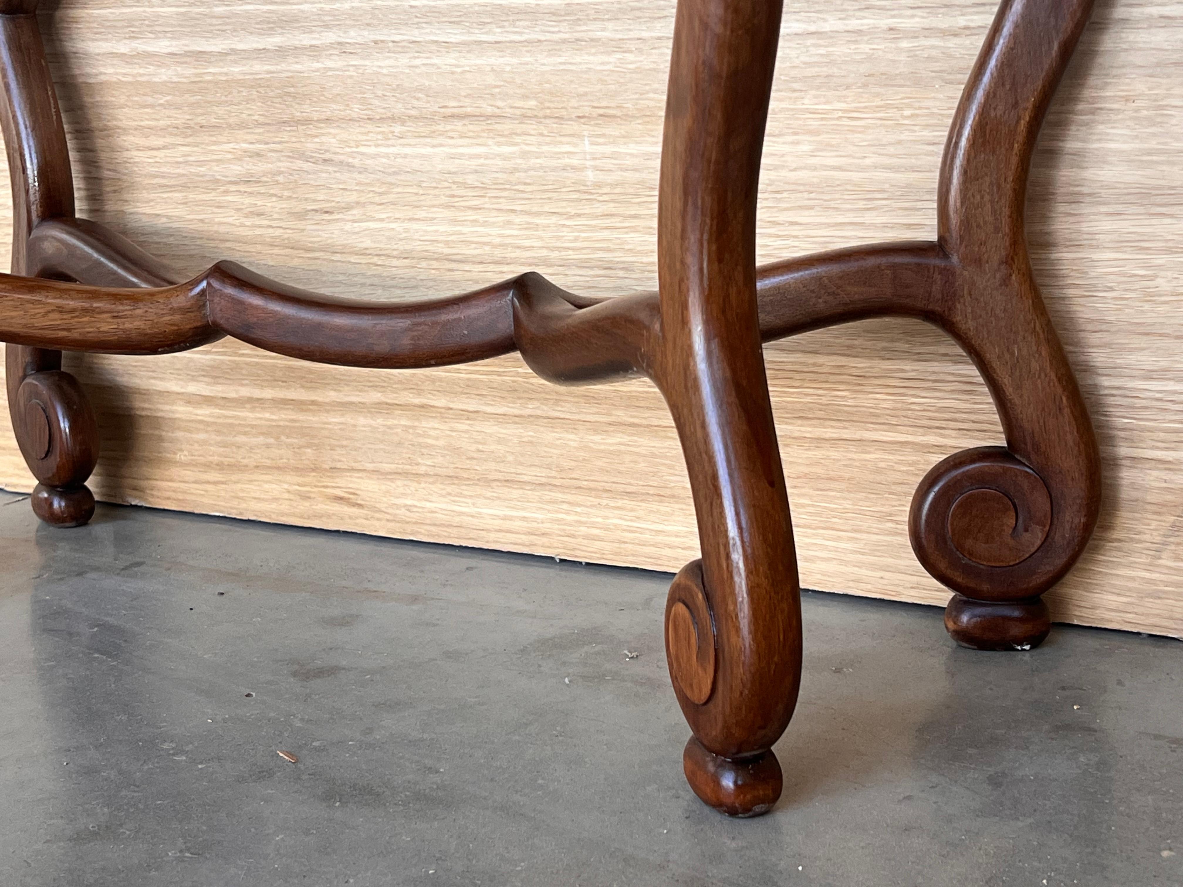 20th Pair of Spanish Nightstands with Carved Drawer 4
