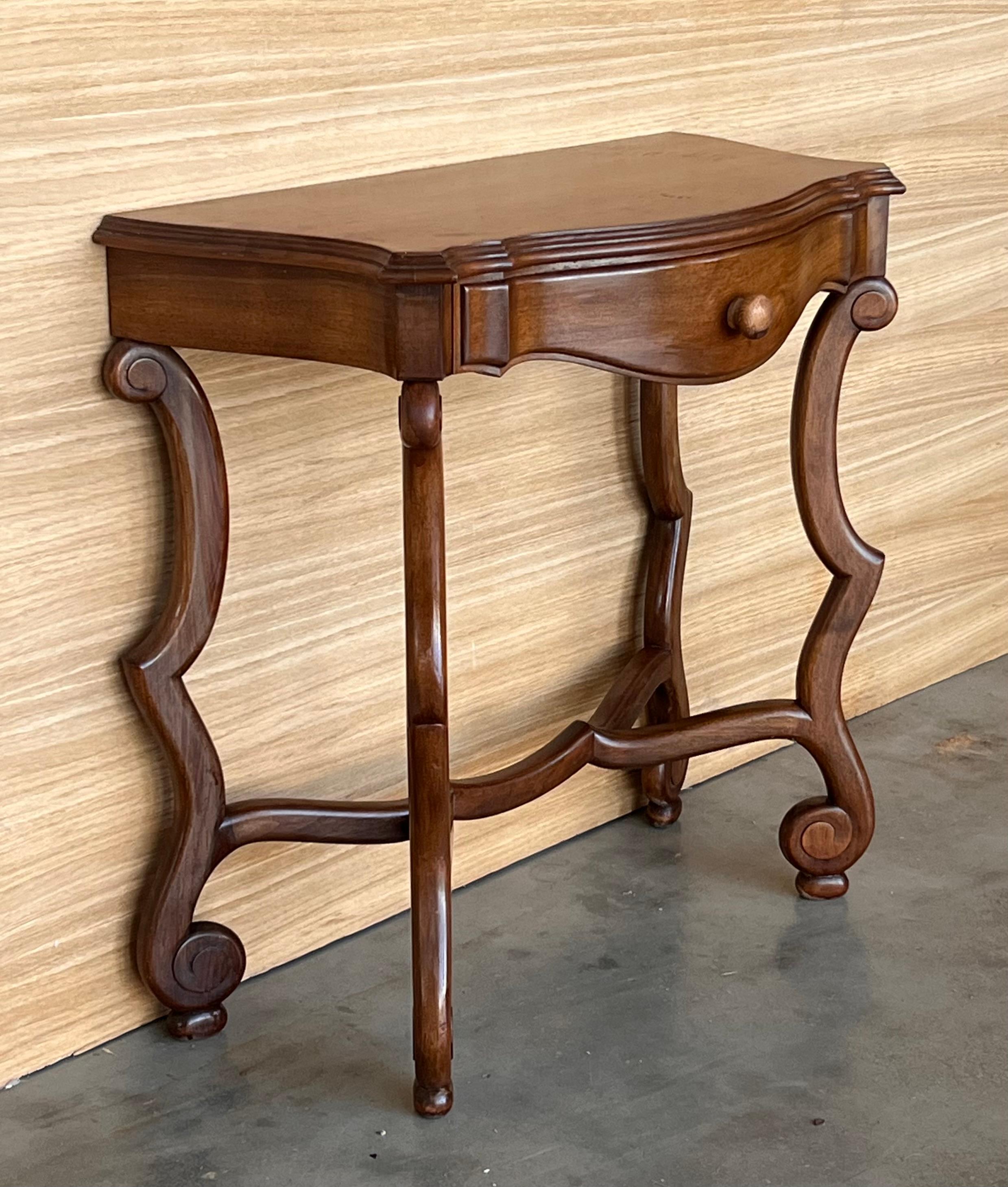 Walnut 20th Pair of Spanish Nightstands with Carved Drawer
