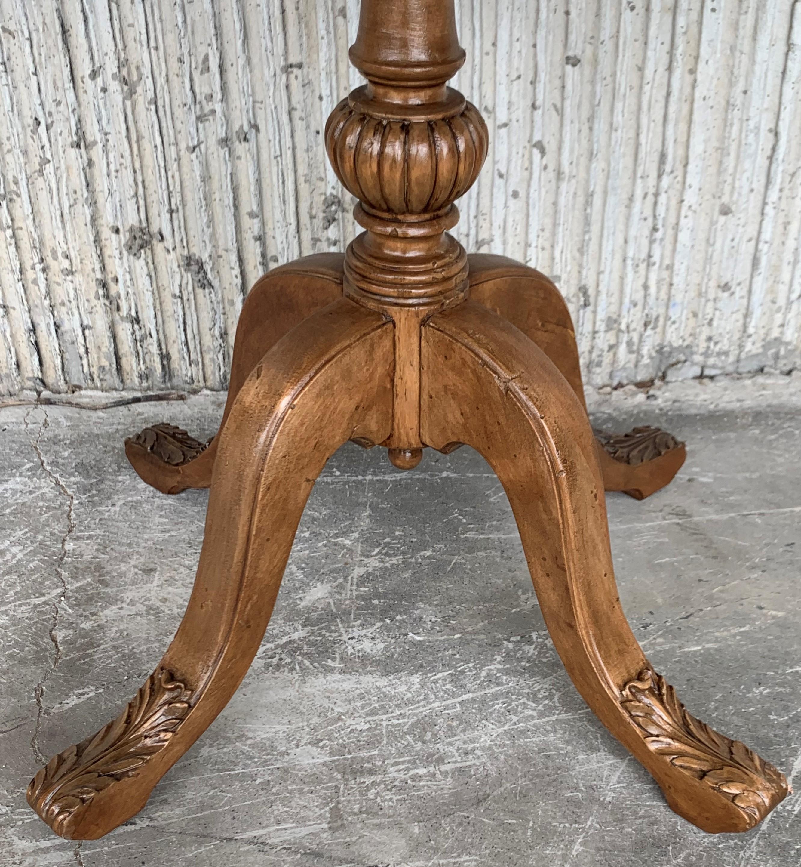 Pedestal Walnut Round Coffee or Side Table with Ornamental Carved Legs 4