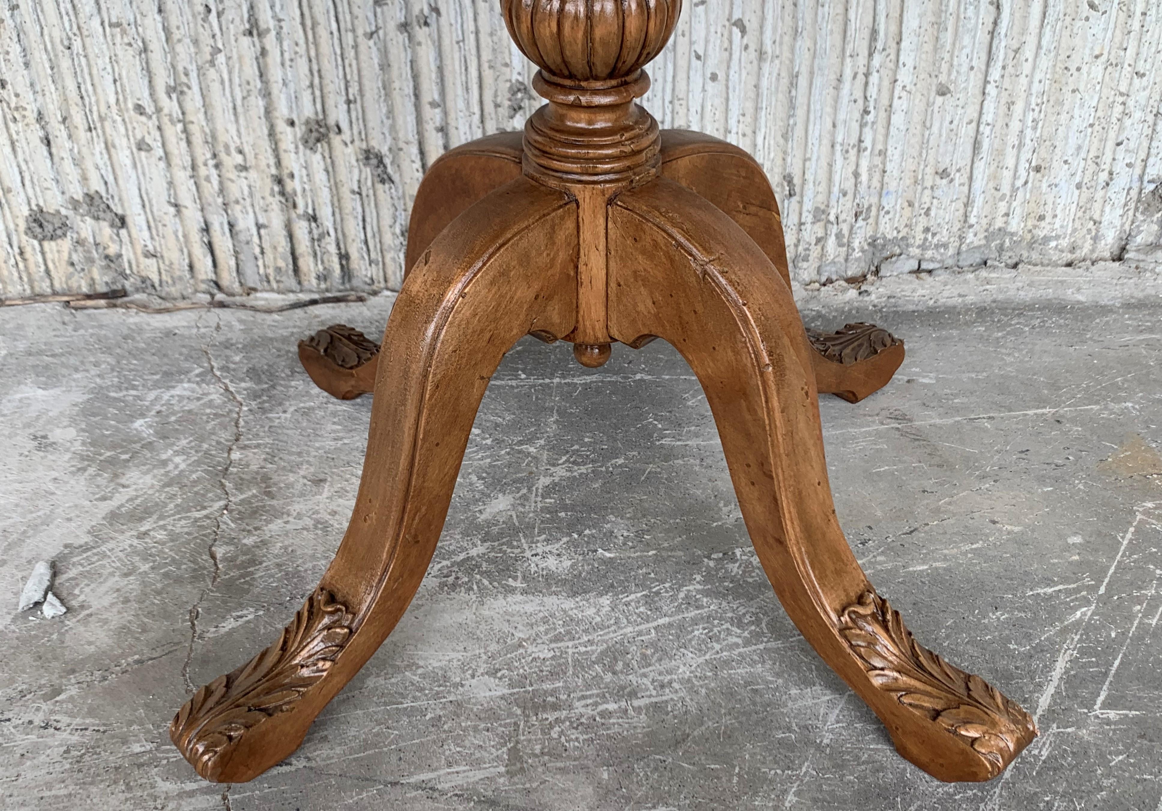 Pedestal Walnut Round Coffee or Side Table with Ornamental Carved Legs 3