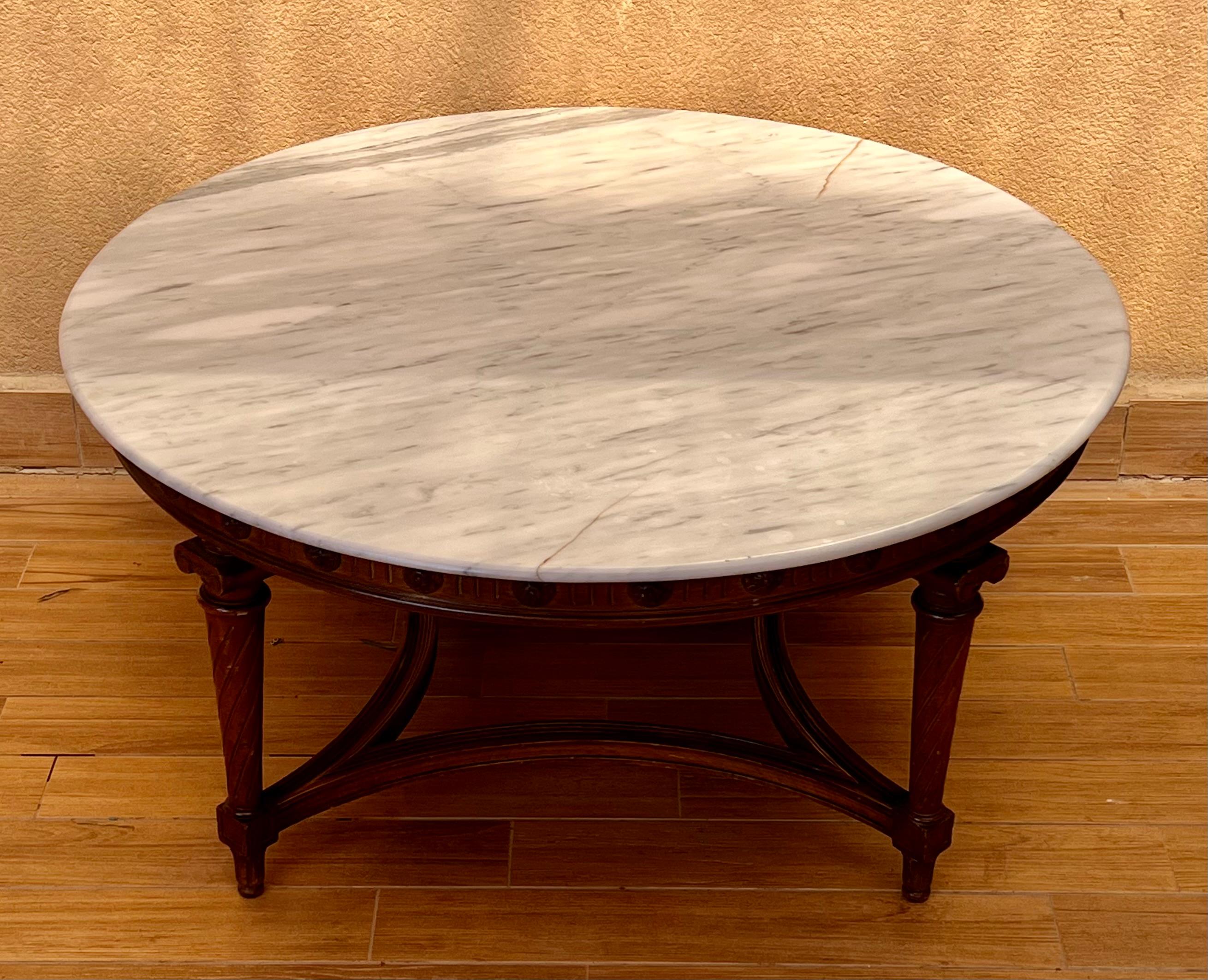 European 20th Round Coffee Table with Marble Top and Carved Legs