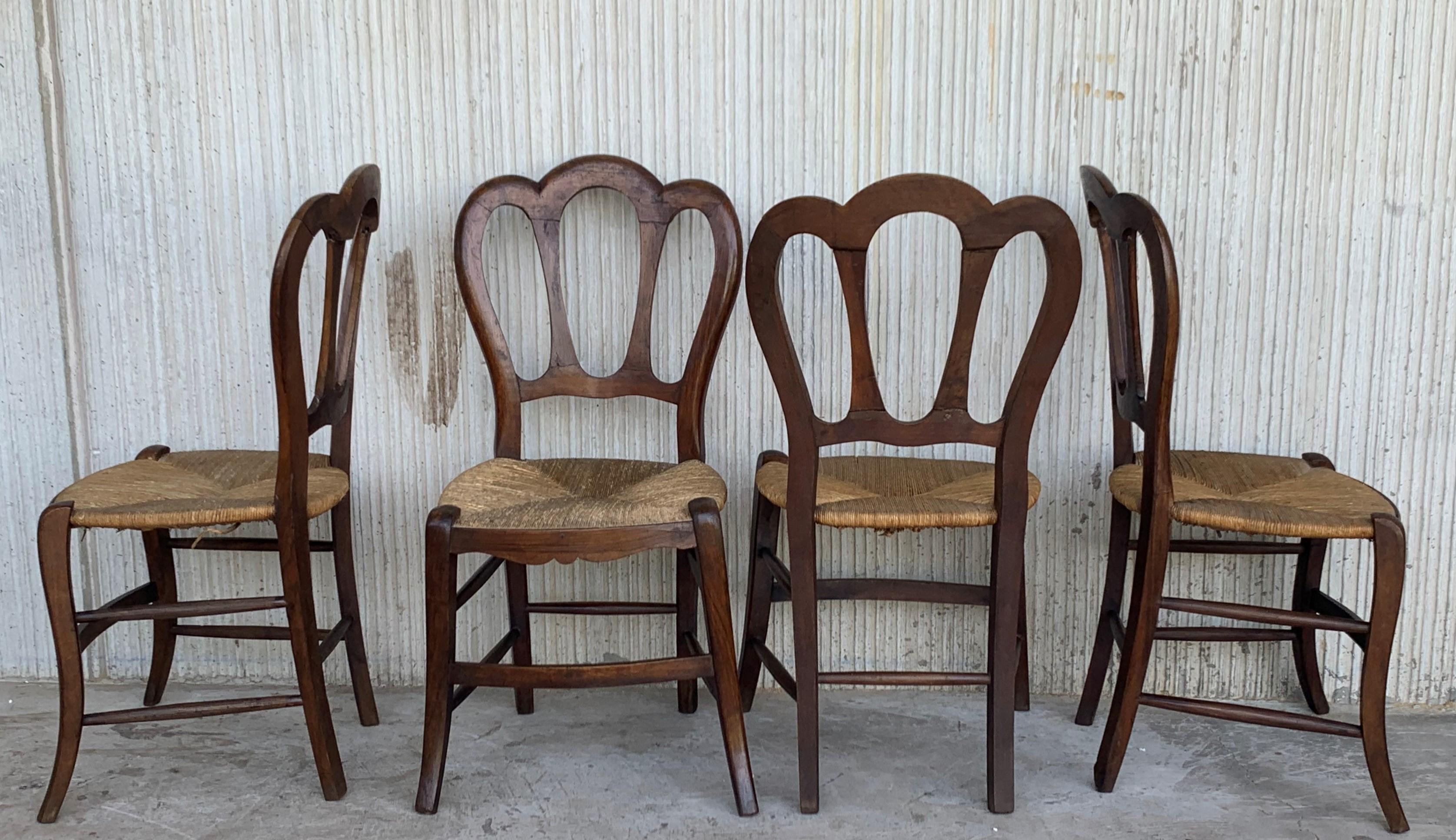20th Set of One Bench and Four Victorian Chairs, Wood and Rattan For Sale 5