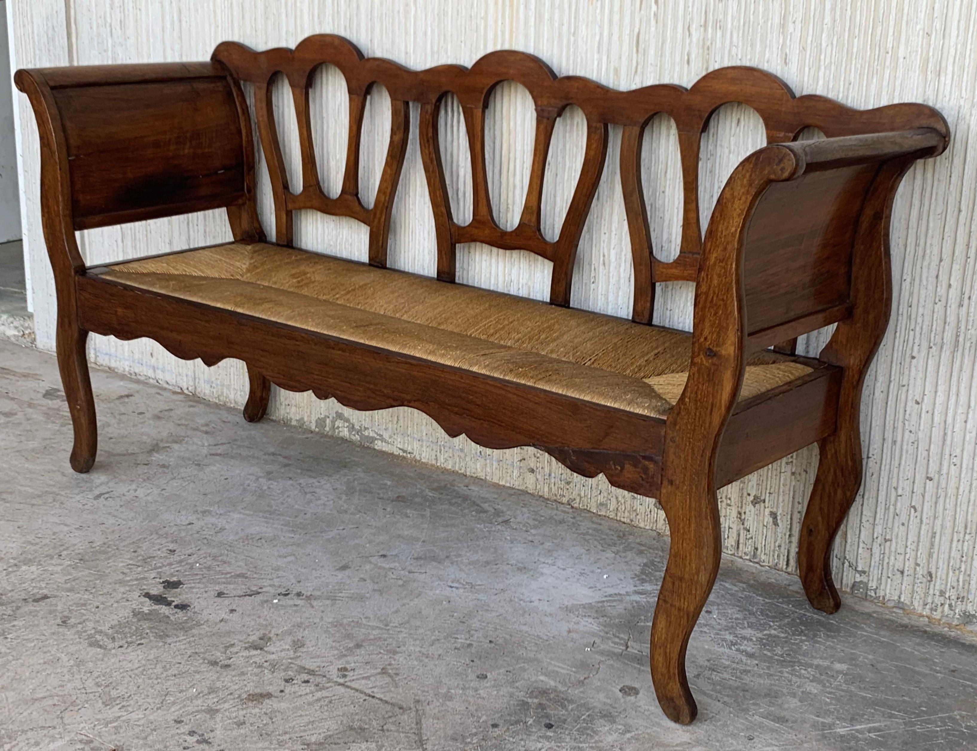20th Set of One Bench and Four Victorian Chairs, Wood and Rattan For Sale 2