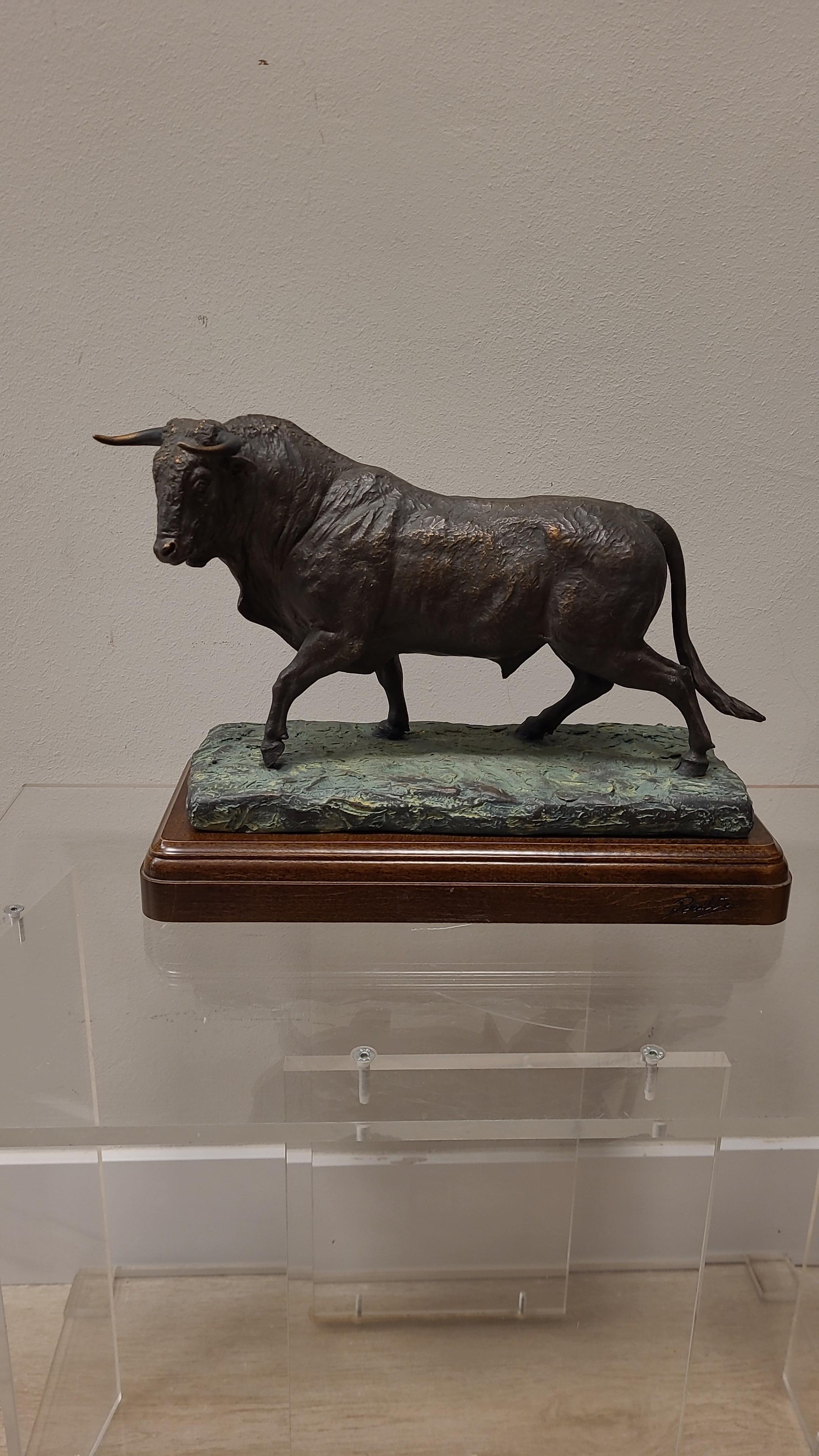 20th Spanish Bull Sculpture Bronze by Peralta Signed 4