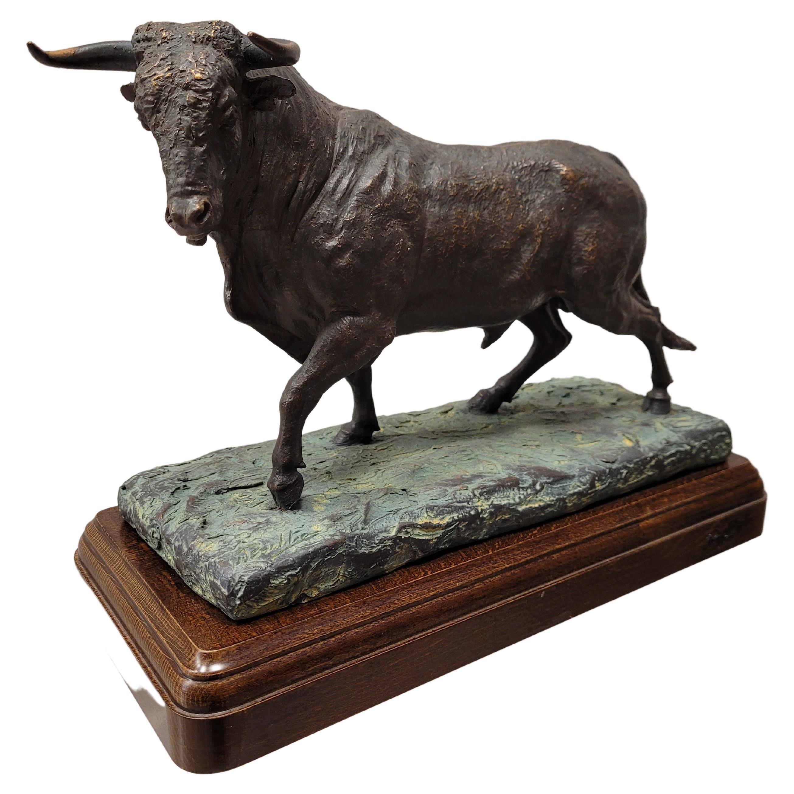 20th Spanish Bull Sculpture Bronze by Peralta Signed