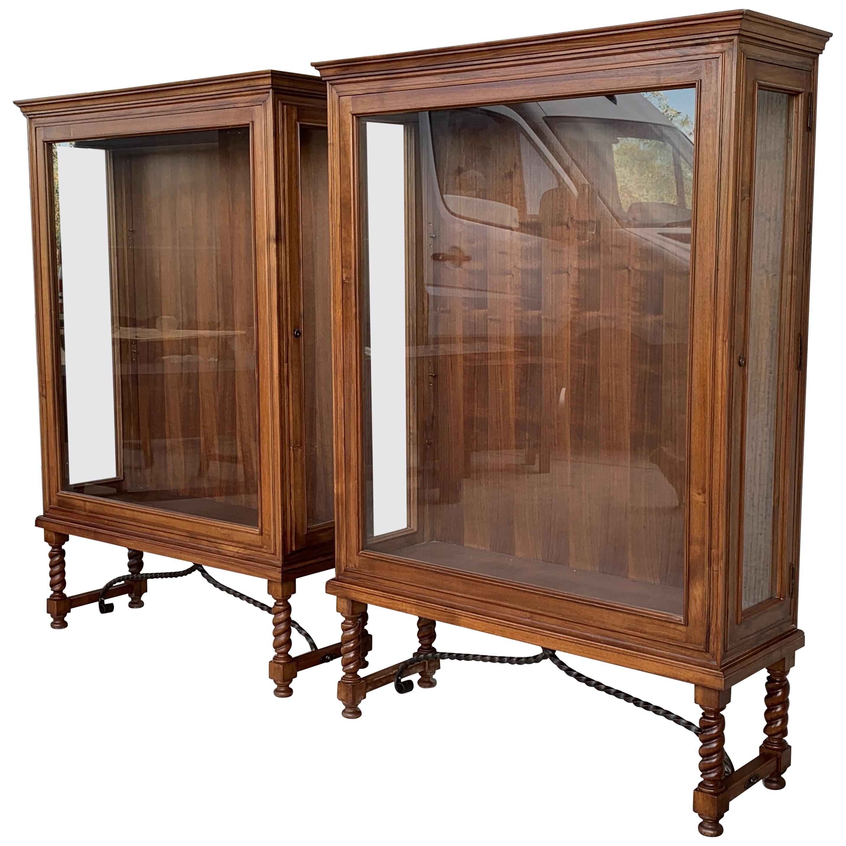 Spanish Colonial Pair of Display Cabinets or Vitrines with Side Opening