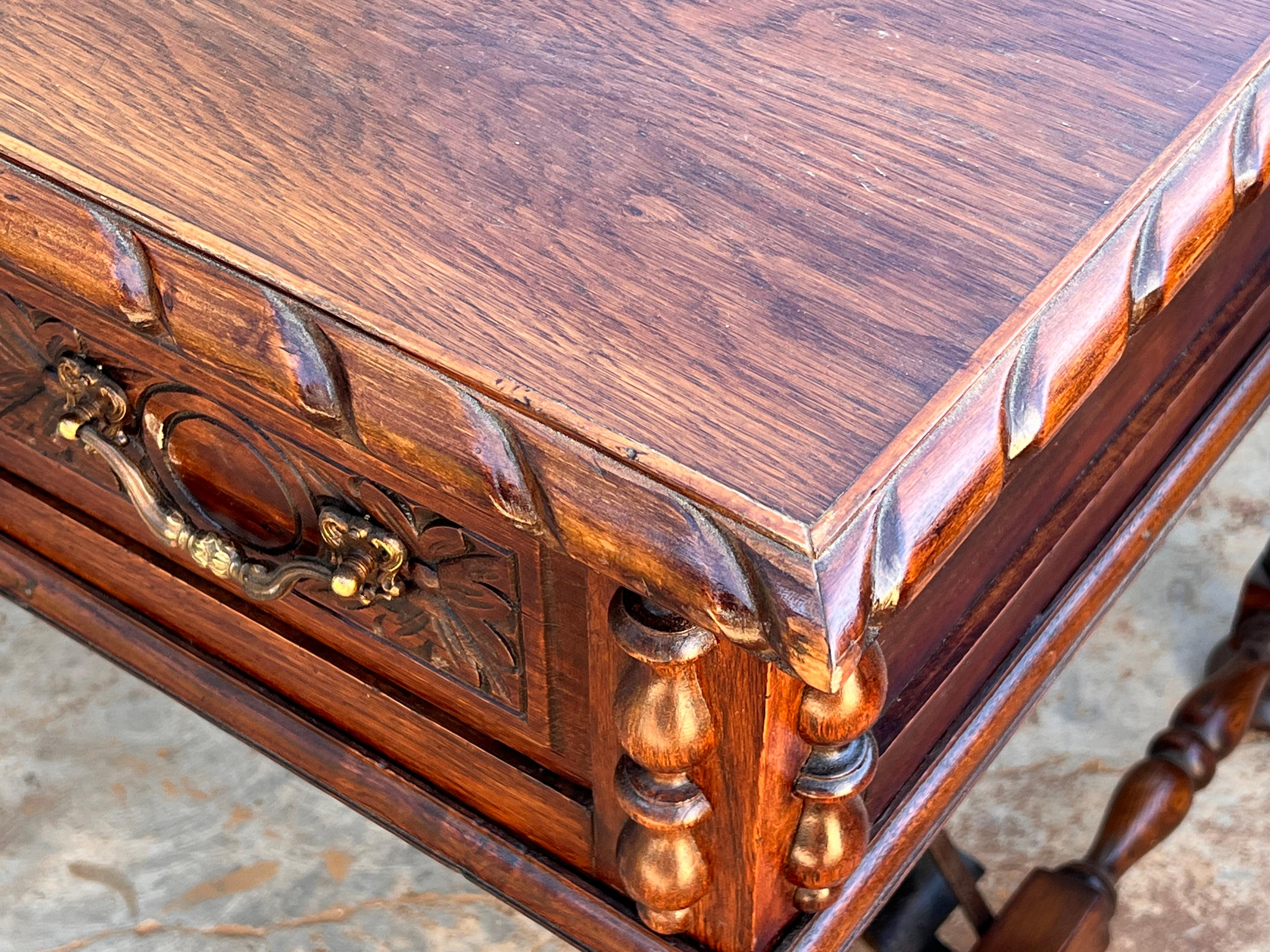 20th Two sides French Louis XV Style Carved Walnut Desk with Three Drawers  For Sale 8