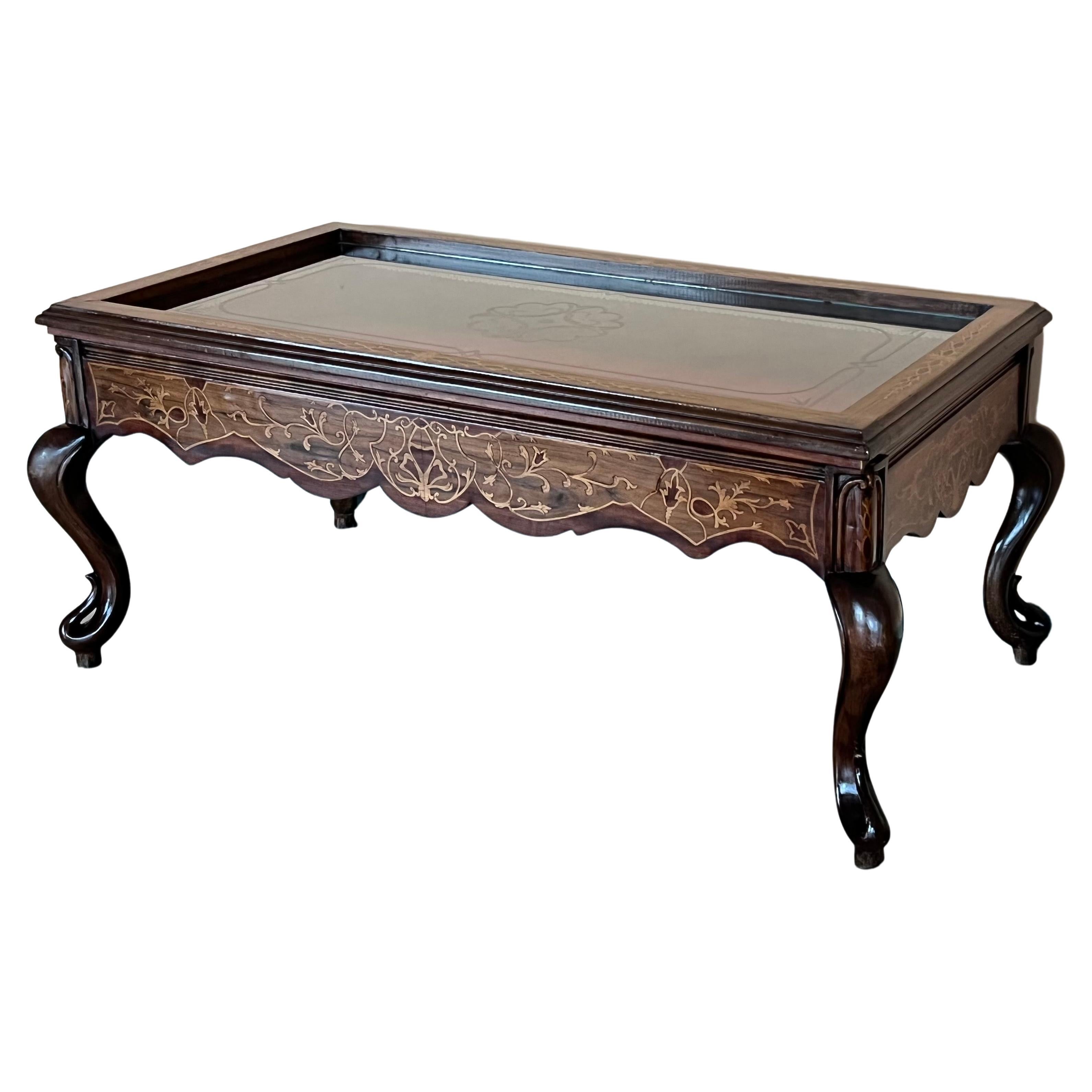 20th Victorian Style Bijouterie or Vitrine Low of Coffee Table For Sale