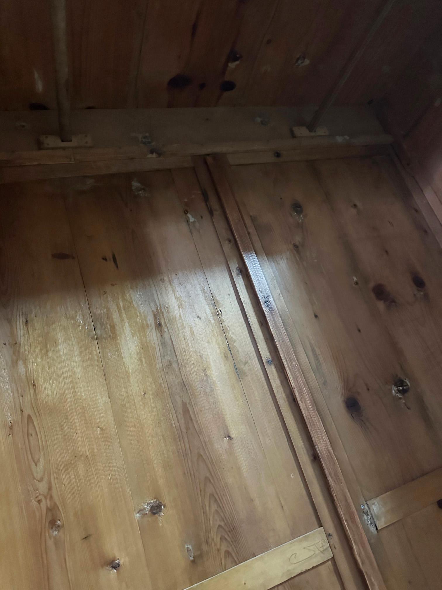 Rustic 20th Wardrobe two doors white shelves For Sale
