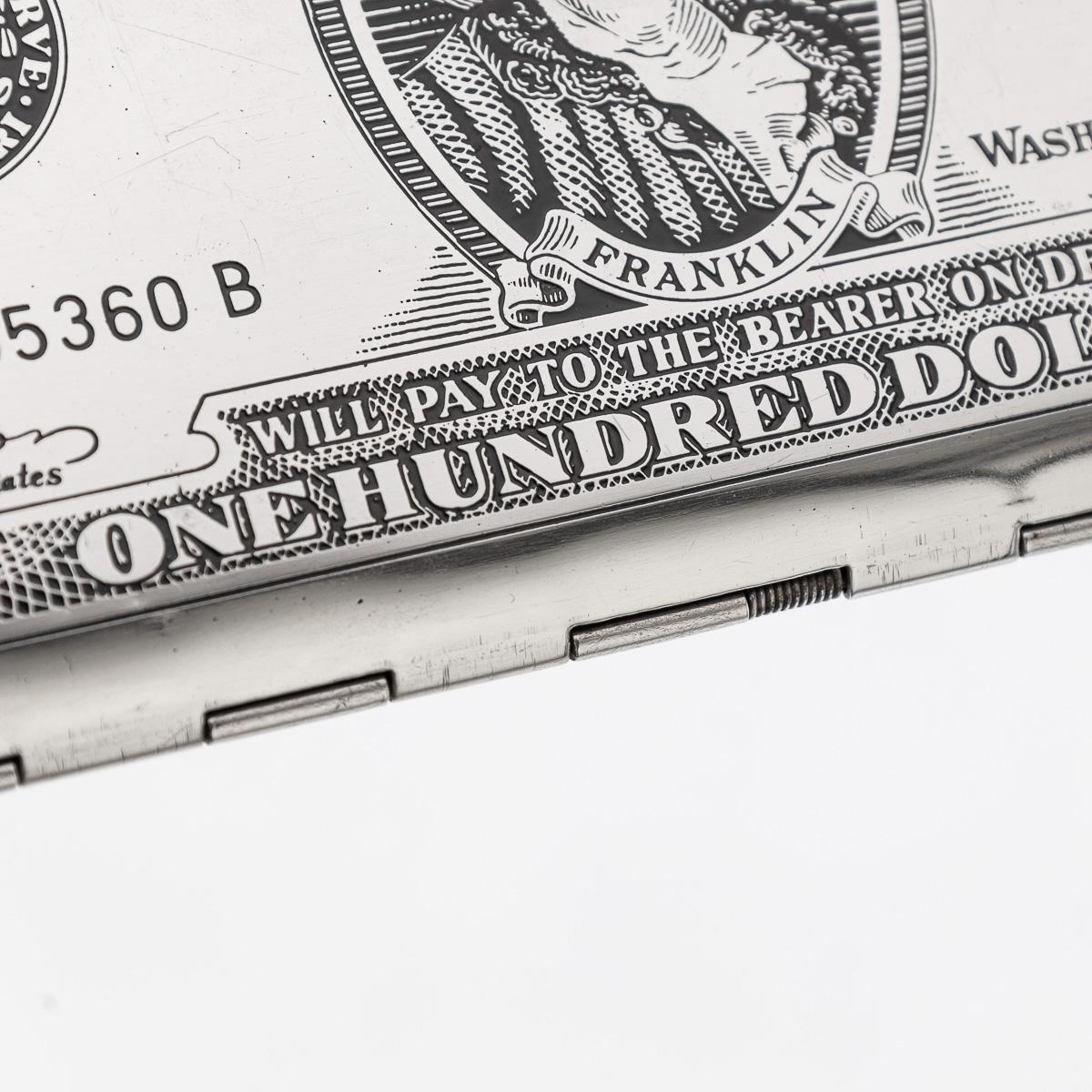 Portasigarette e accendino americano placcato argento del XX secolo a forma di cento dollari in vendita 13
