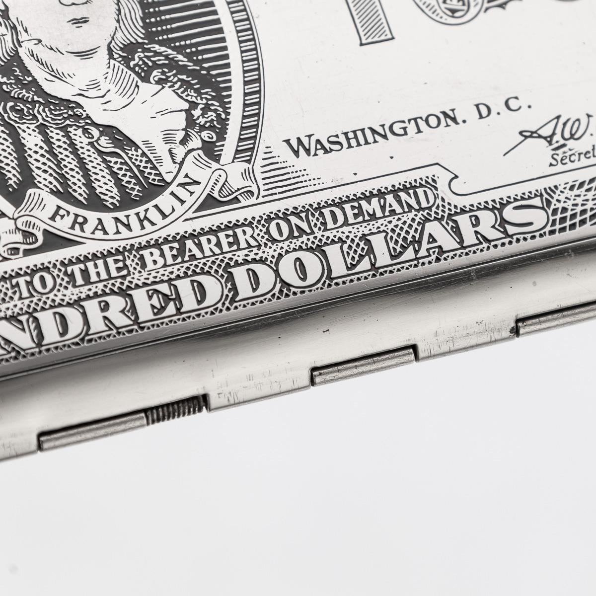 Portasigarette e accendino americano placcato argento del XX secolo a forma di cento dollari in vendita 14