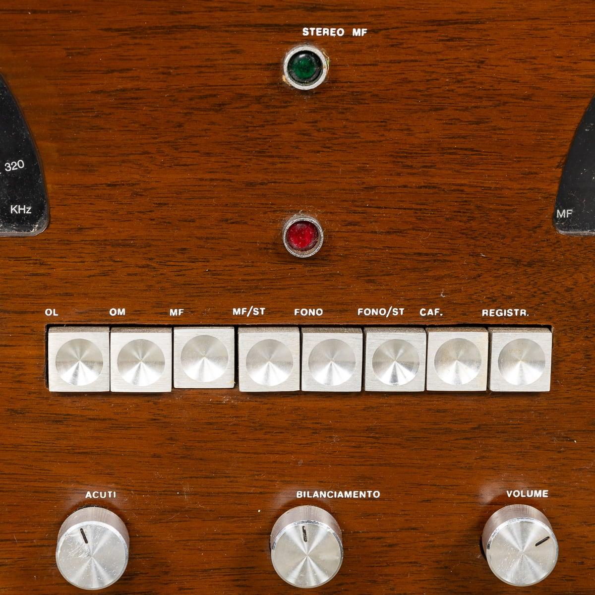 20thC Brionvega Rr126 Stereophonic Radio, By Achille & Pier Giacomo Castiglioni For Sale 6