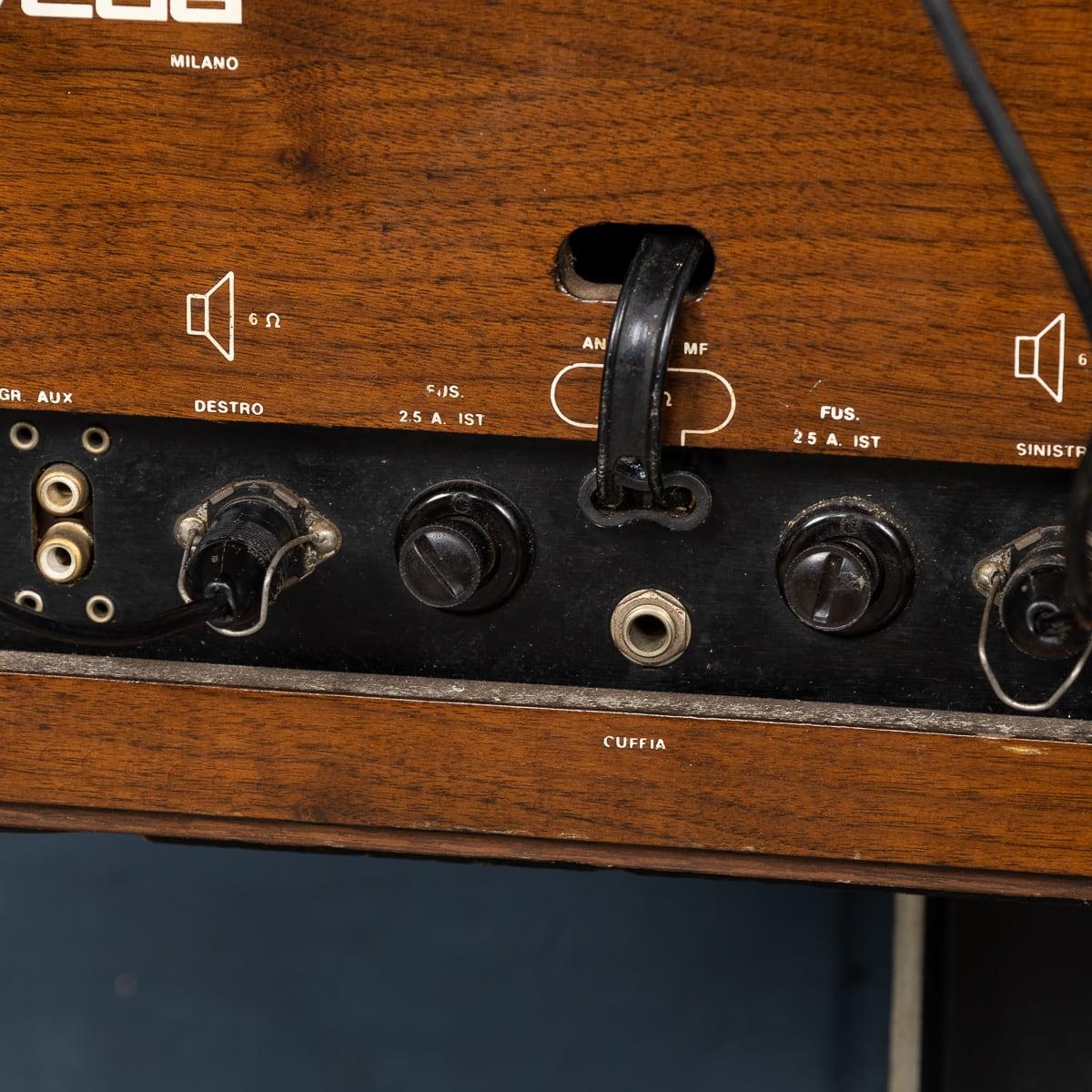 20thC Brionvega Rr126 Stereophonic Radio, By Achille & Pier Giacomo Castiglioni For Sale 2