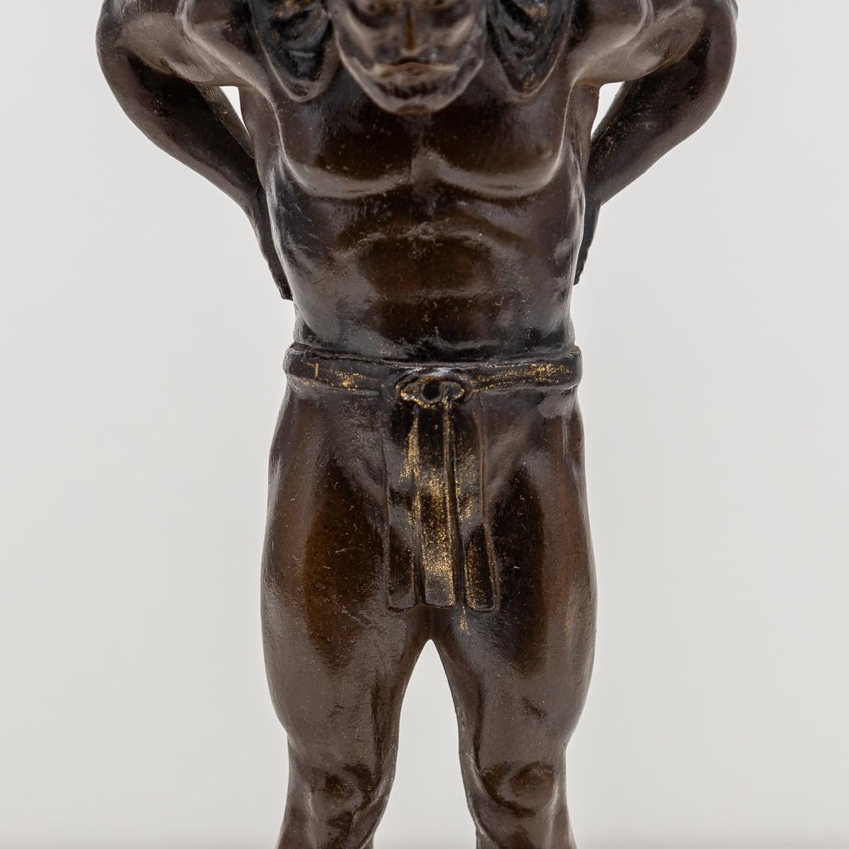 Globe géographique britannique du 20e siècle dirigé par une statue d'Atlas en bronze, vers 1920 en vente 12