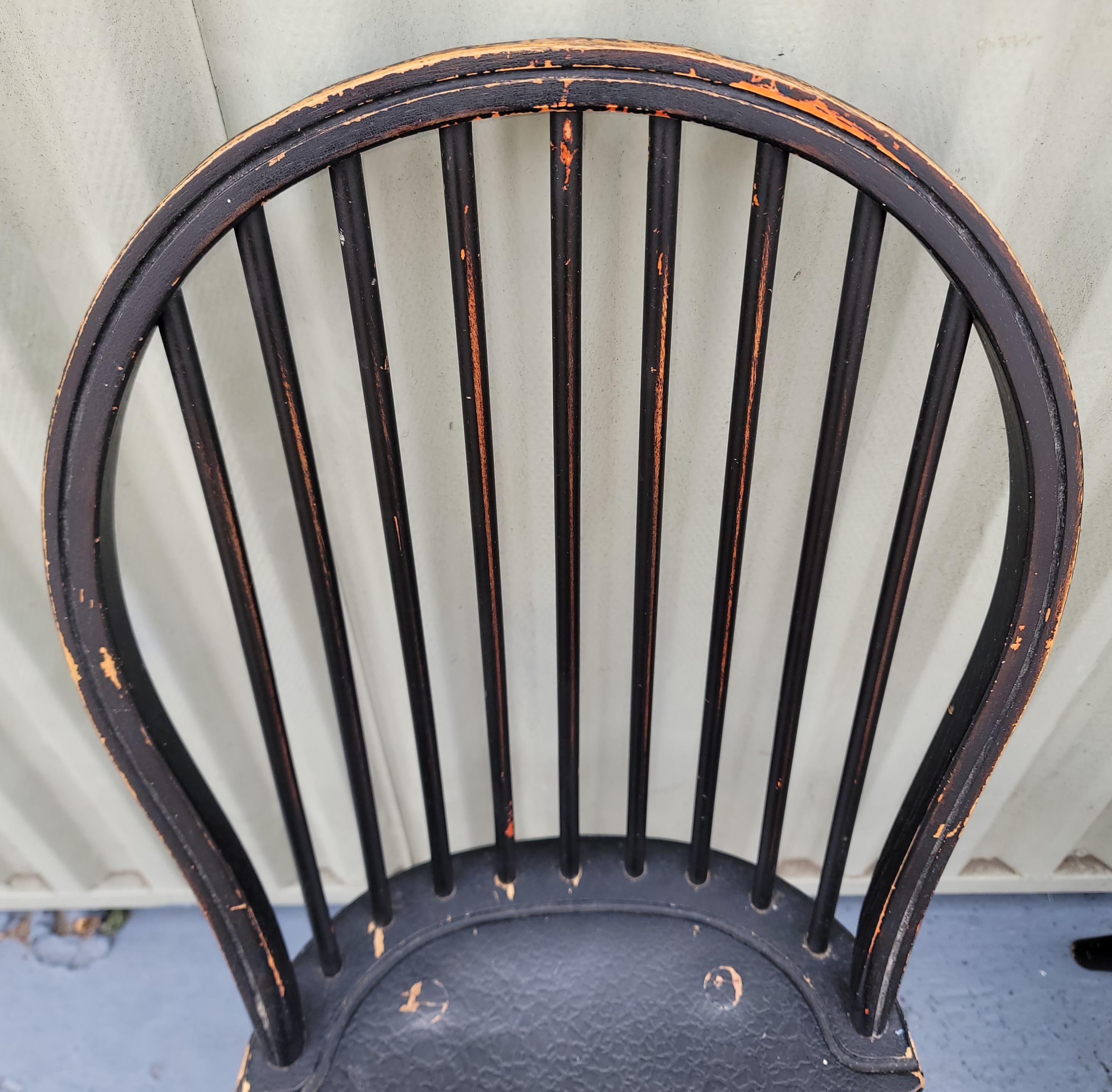 American 20Thc Children's Windsor Chairs, Pair For Sale