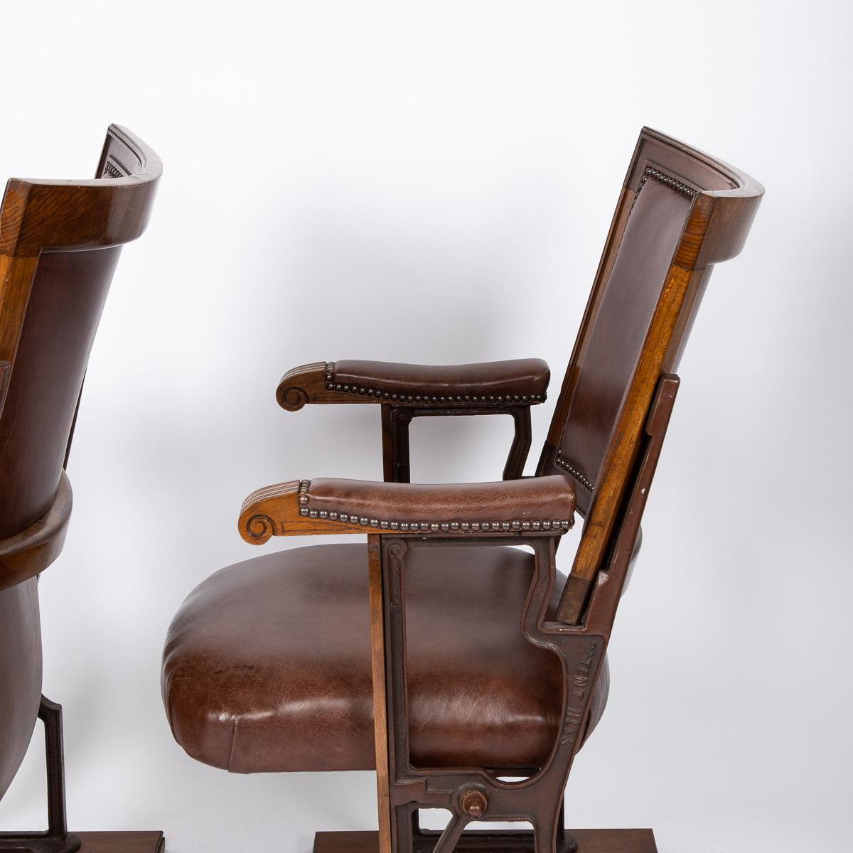 Chaises de cinéma/théâtre édouardiennes du 20e siècle en acajou et cuir, vers 1900 en vente 7