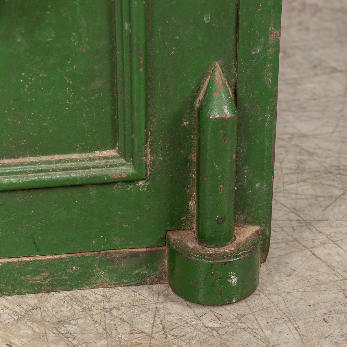 20Thc English Fire Proof Safe By Chubb c.1930 5