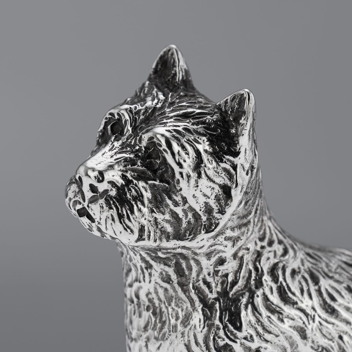 Novità inglese del 20° secolo in argento massiccio West Highland Terrier Peso da scrivania c.1972 in vendita 2