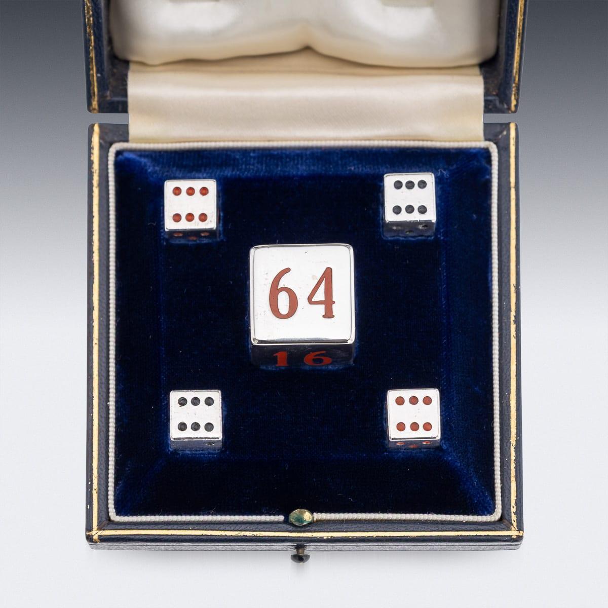 Britannico Set di dadi da Backgammon in argento massiccio e smalto del XX secolo di Dunhill London c.C. in vendita