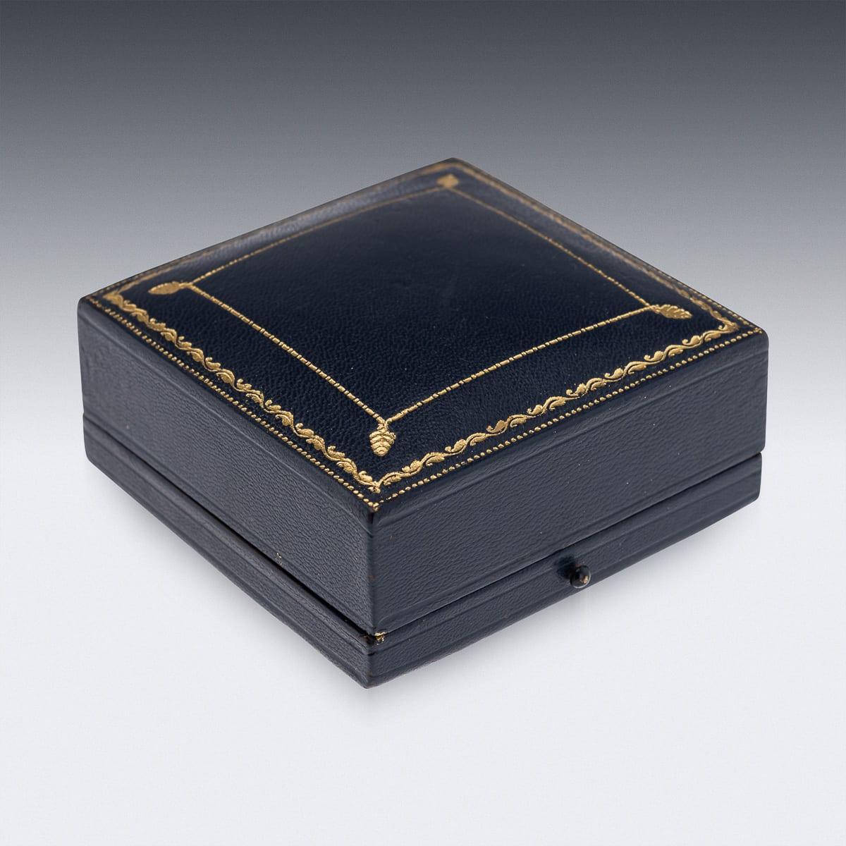 Set di dadi da Backgammon in argento massiccio e smalto del XX secolo di Dunhill London c.C. in vendita 1