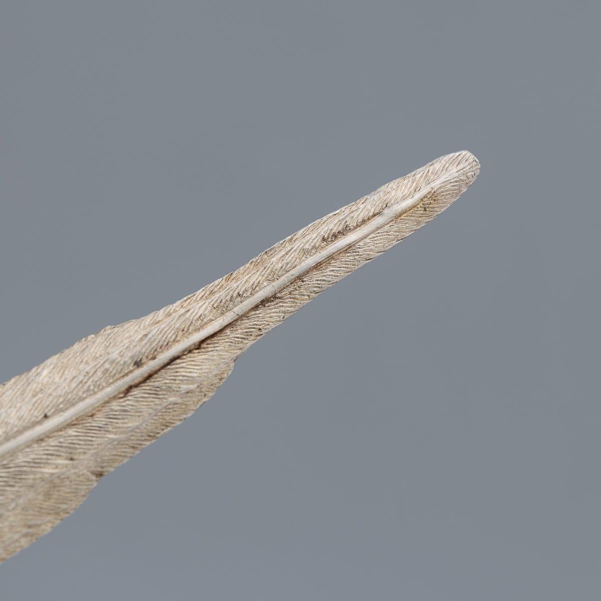 20thC English Solid Silver Pair Of Pheasant Salt & Pepper Shakers, Asprey c.1970 im Angebot 12