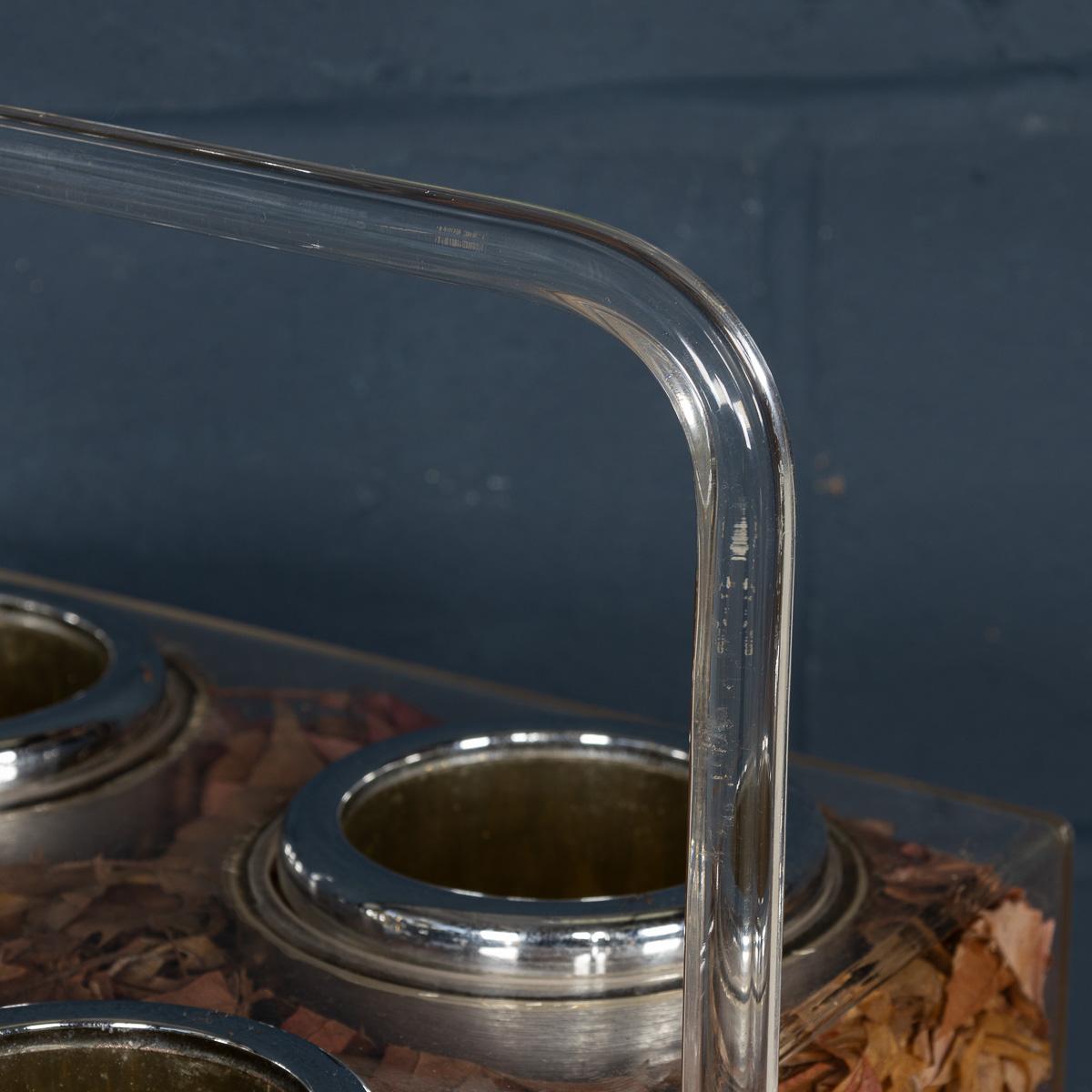 Portabottiglie da vino in perspex del 20° secolo di Christian Dior, realizzato in Italia nel 1980 ca. in vendita 12