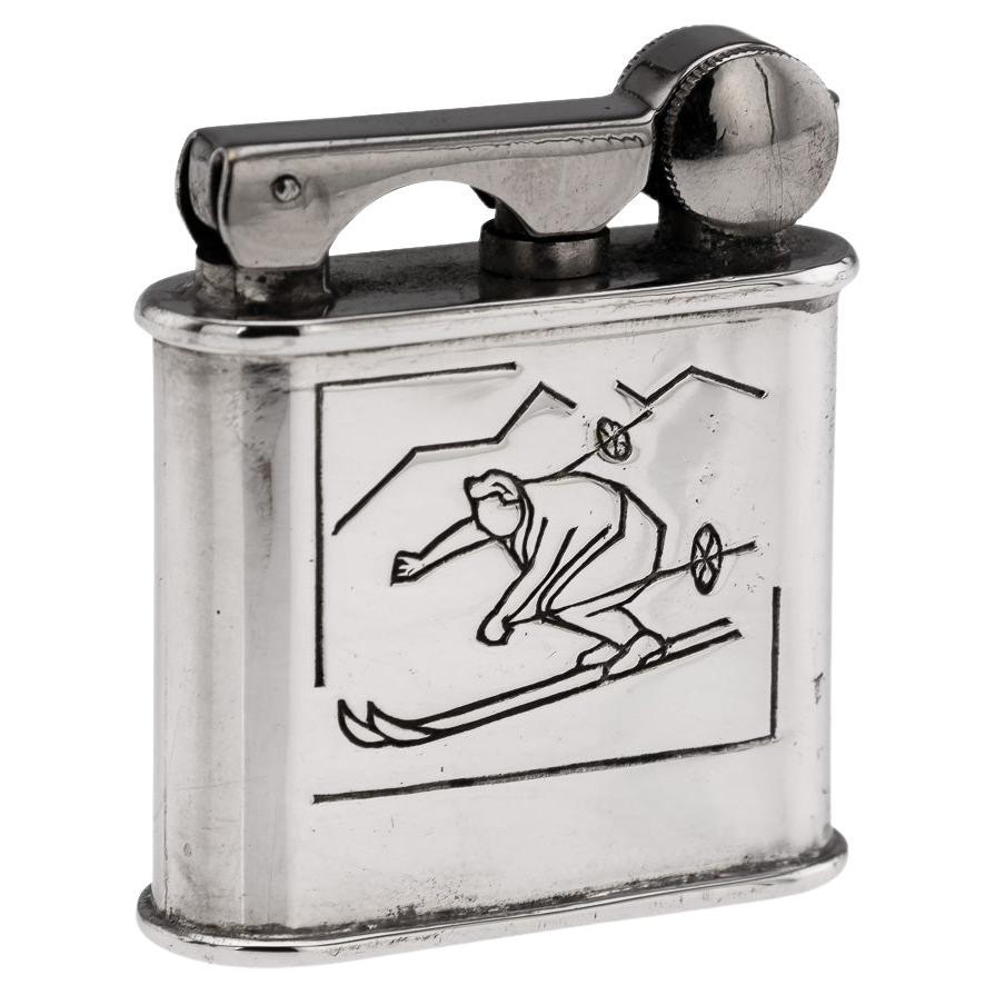 20èmeC Français Chrome Plated Novelty 'Skiier' Lighter By Arthus Bertrand c.1950 en vente