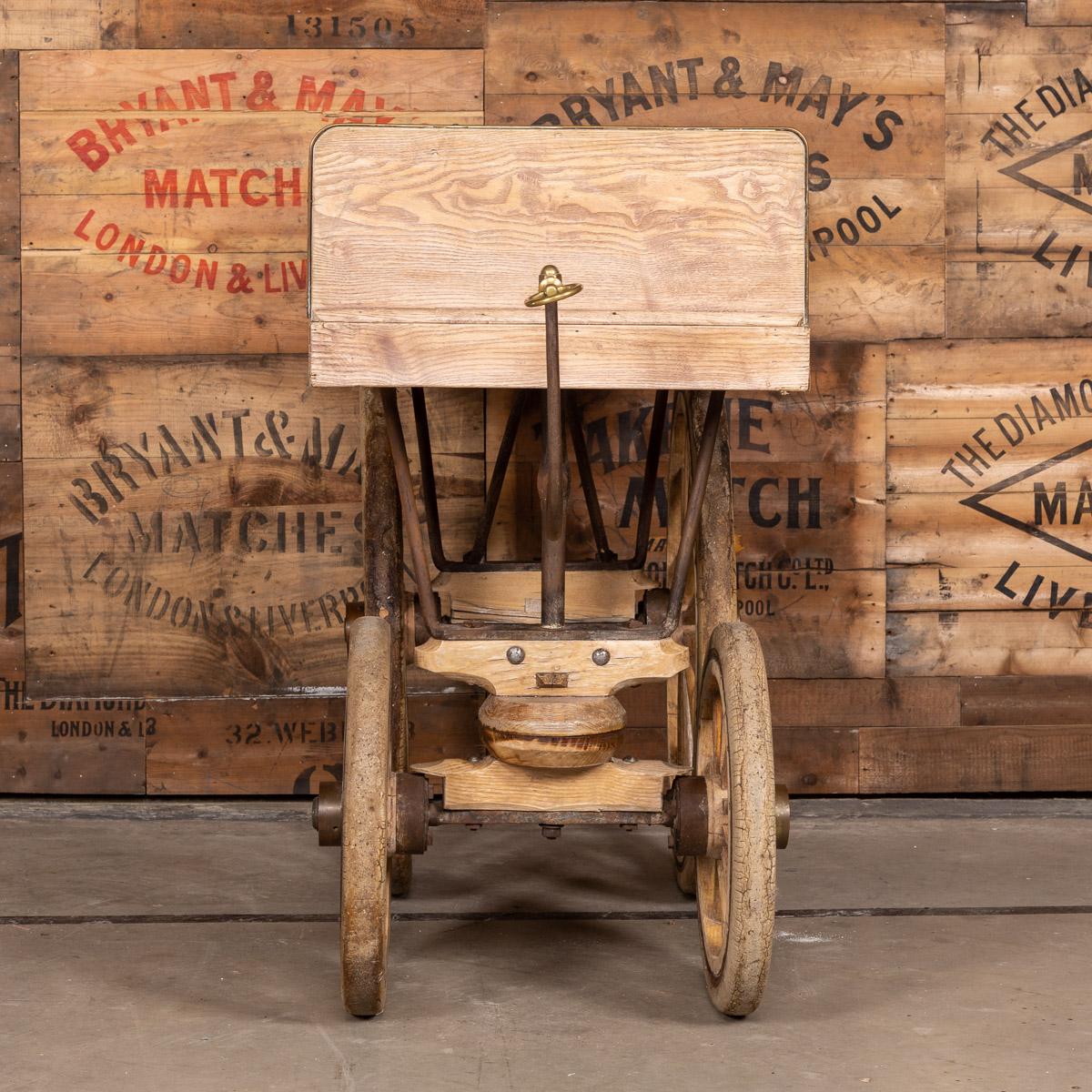 20th Century French Handcrafted Wooden Patisserie Cart, circa 1900 In Good Condition In Royal Tunbridge Wells, Kent
